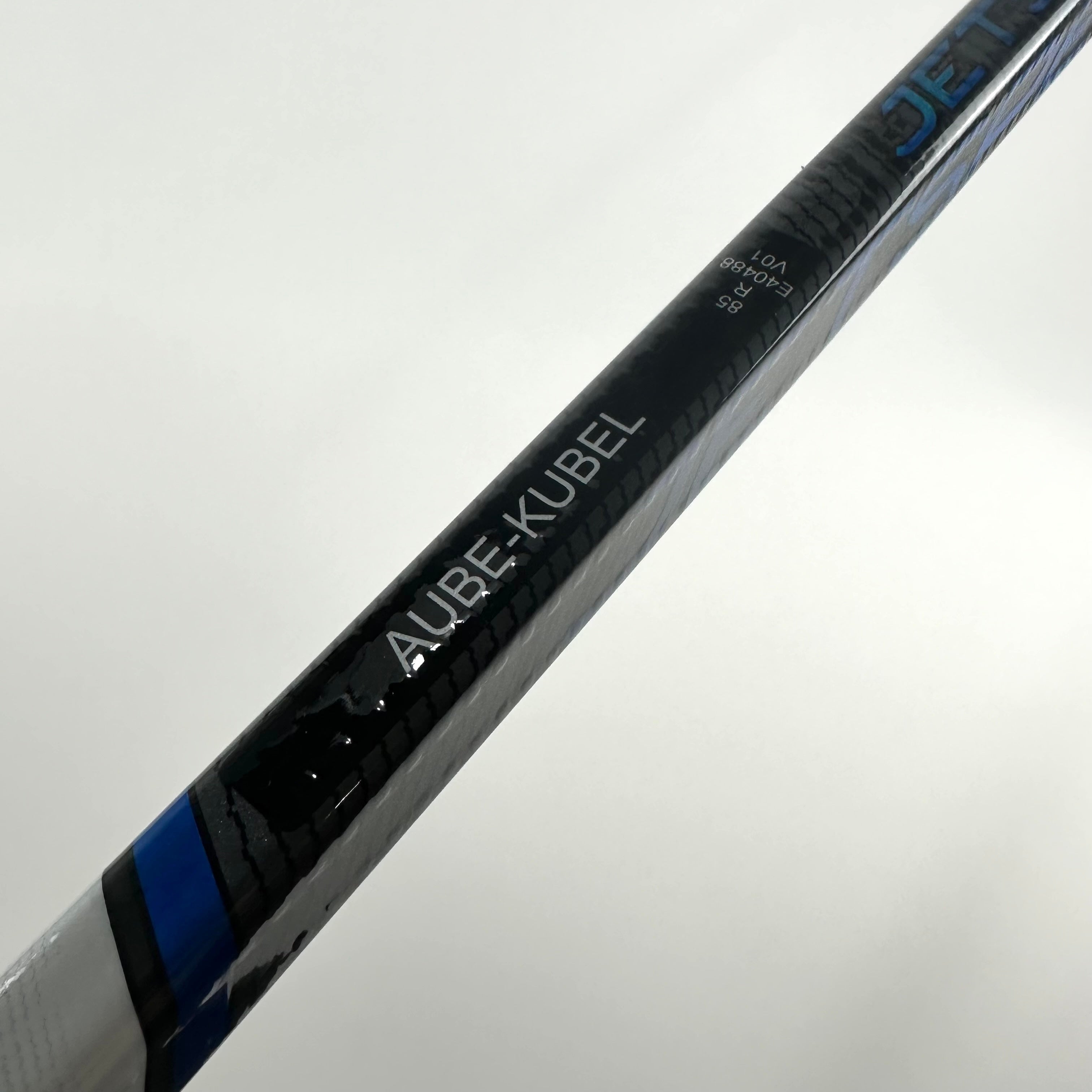 New Right CCM Blue Jetspeed FT6 Pro | 85 Flex P19 Curve Grip | Aube-Kubel C157