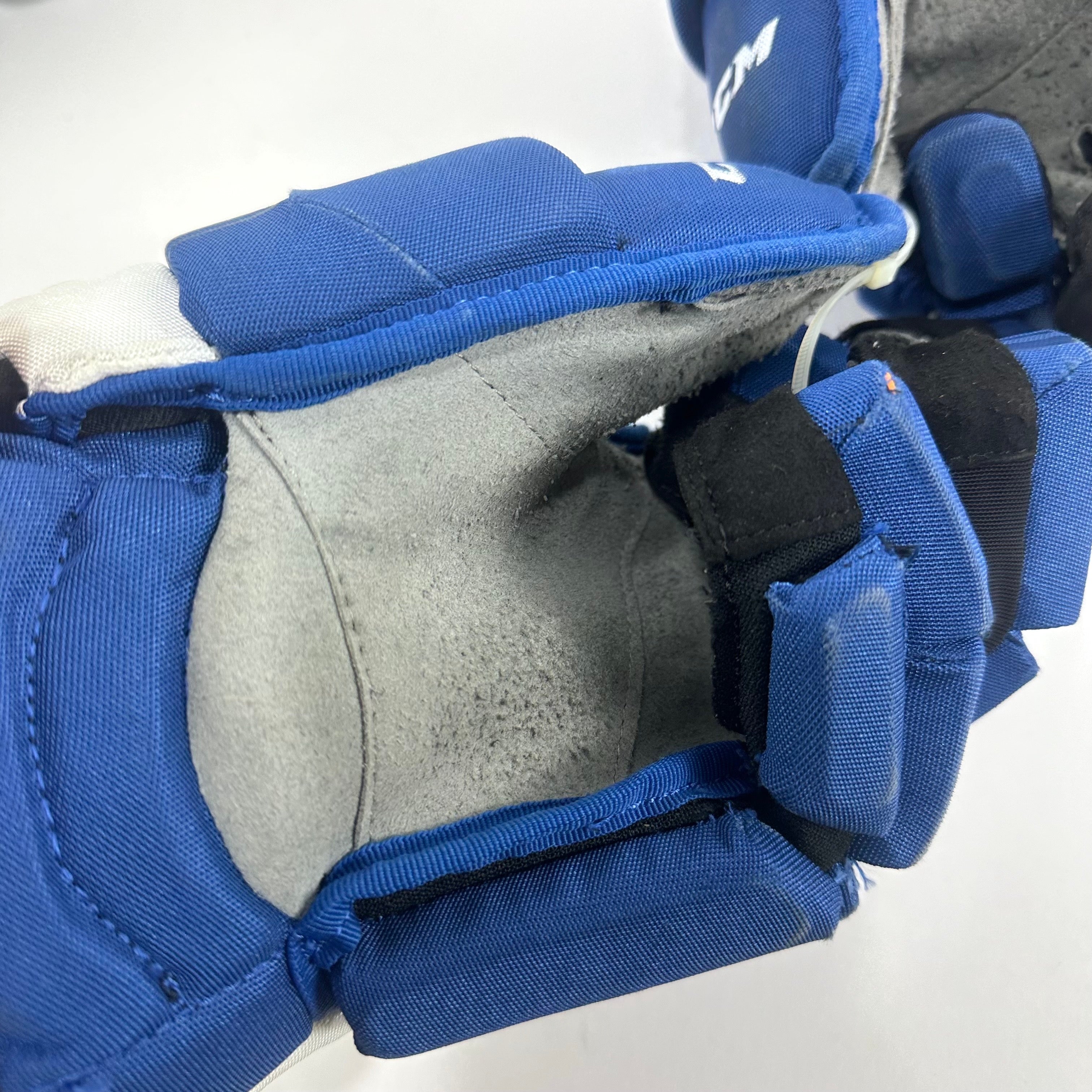 Used Royal CCM HGQL Gloves | 14" | Mcquaid? | Tampa Bay | TBL384