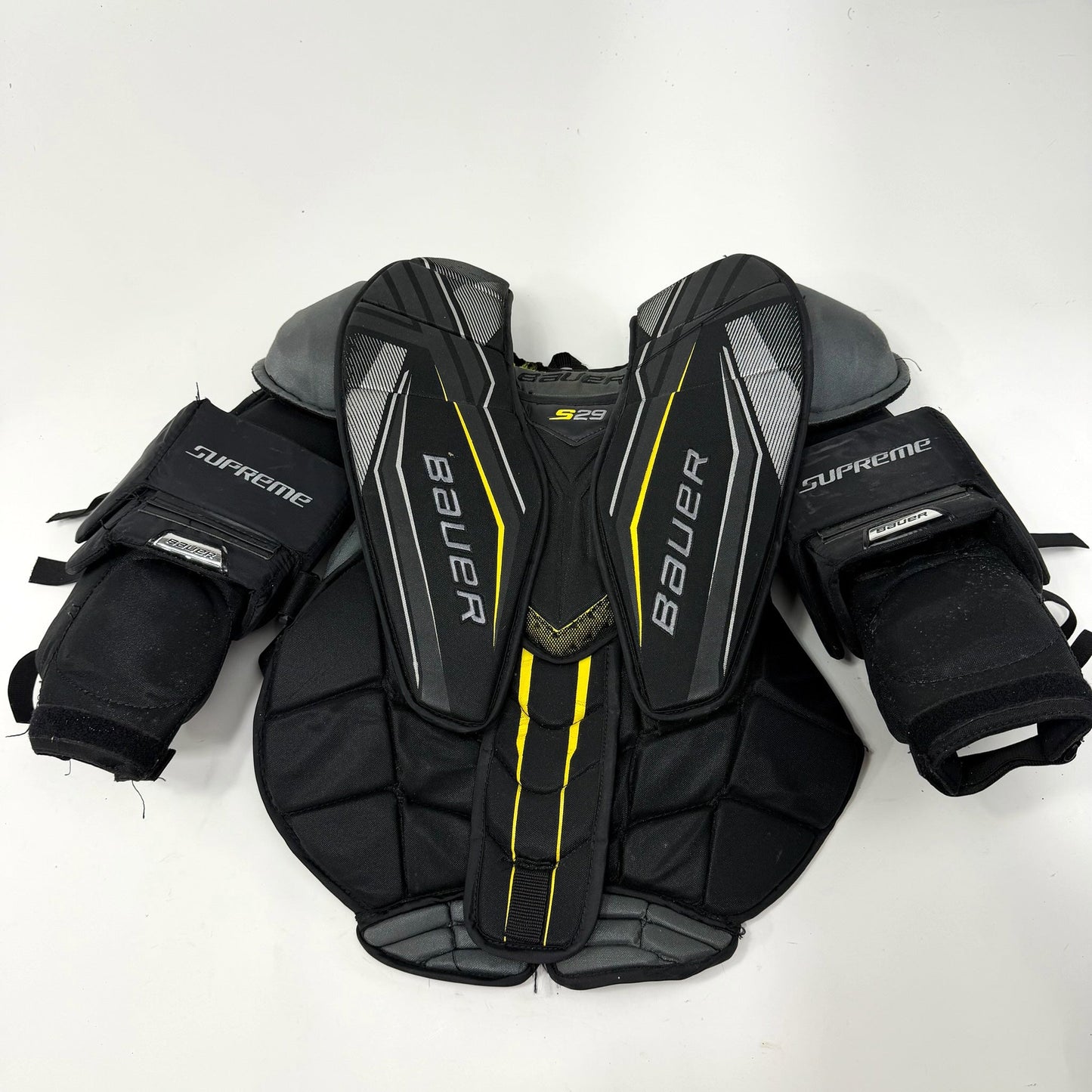 Used Bauer Supreme S29 Goalie Chest Protector | INT XL | AB481