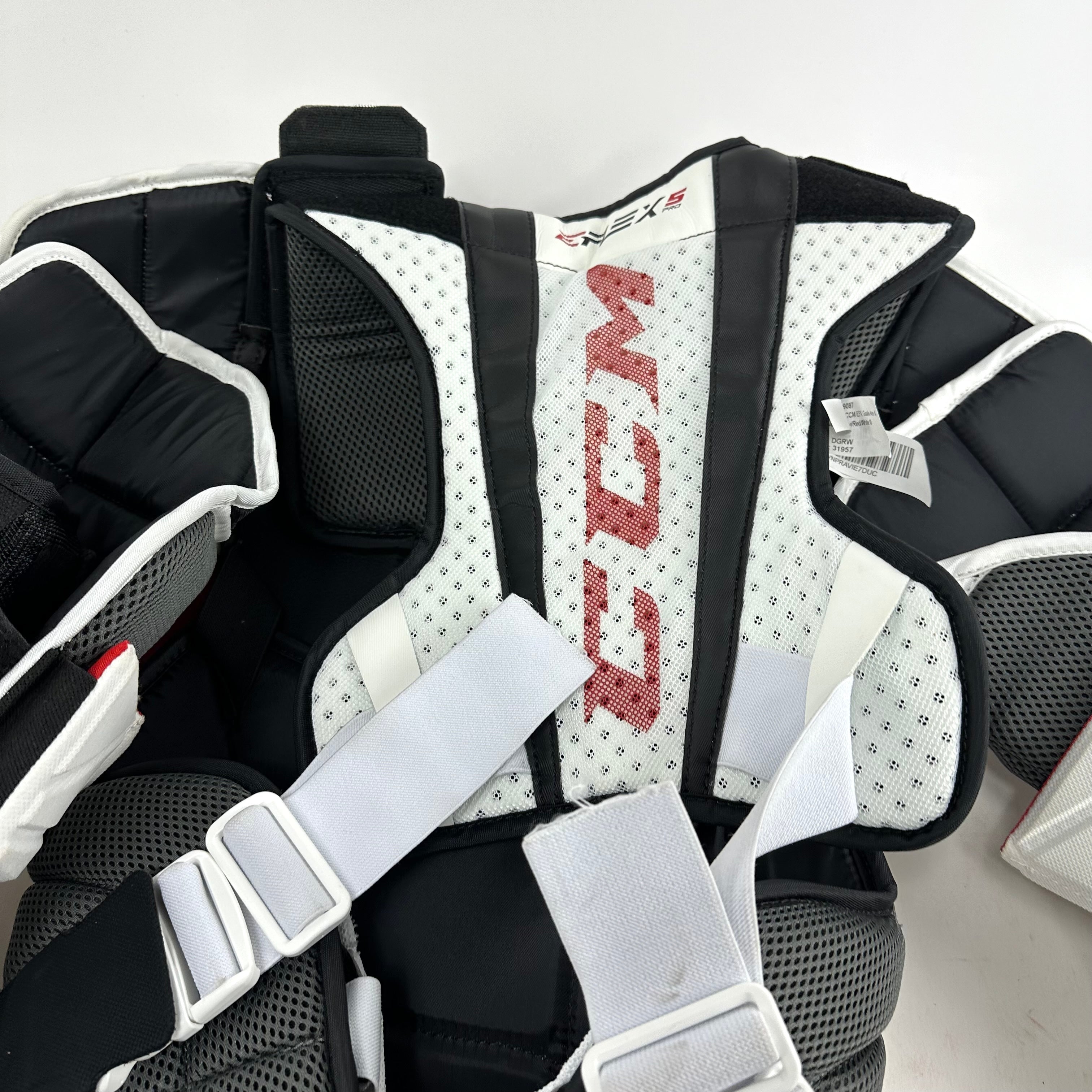 Brand New CCM EFLEX 5 Pro Senior Medium Goalie Chest Protector