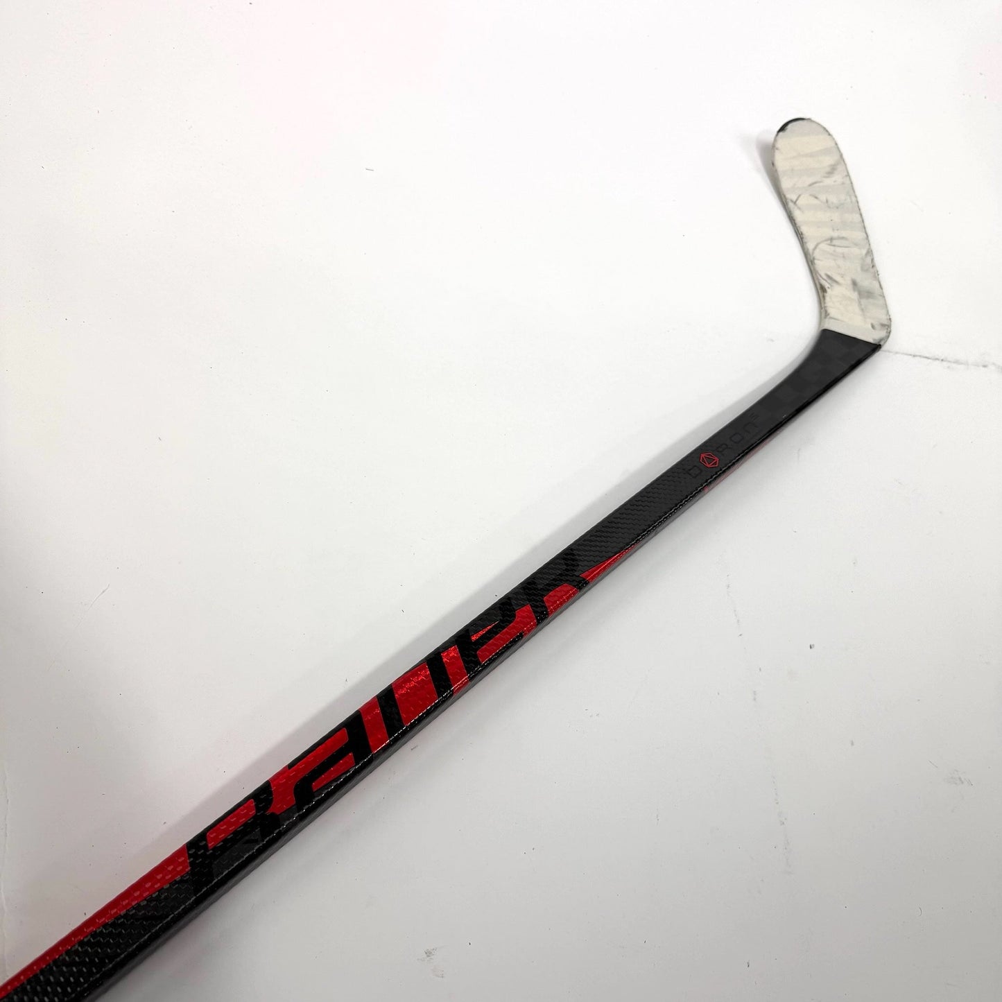 Used Left Red Bauer Pulse | 87 Flex P28 Curve Grip | Matt Gryzelcyk | BH135