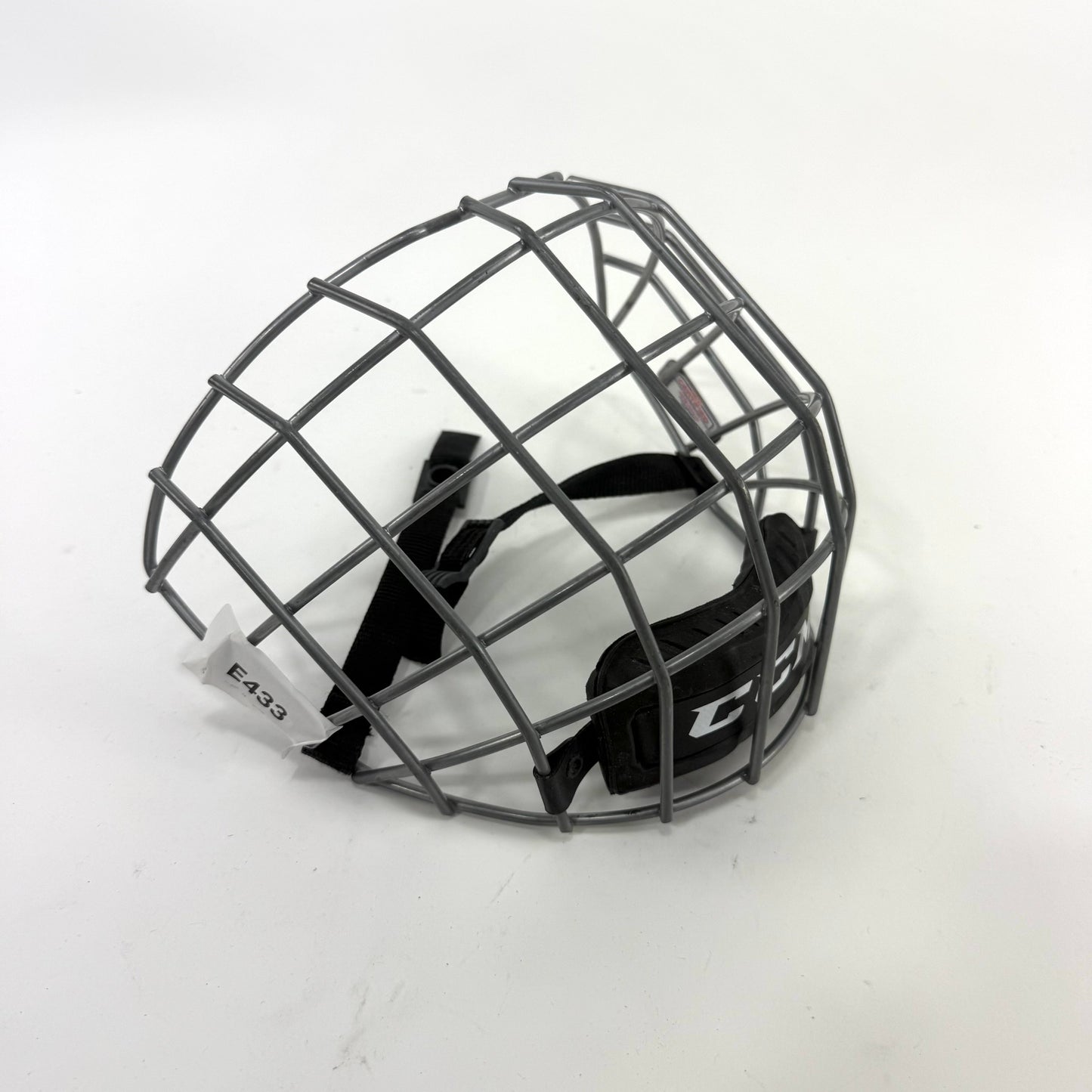 Used Grey CCM Cage | FM Junior | E433 - Top Flight Hockey