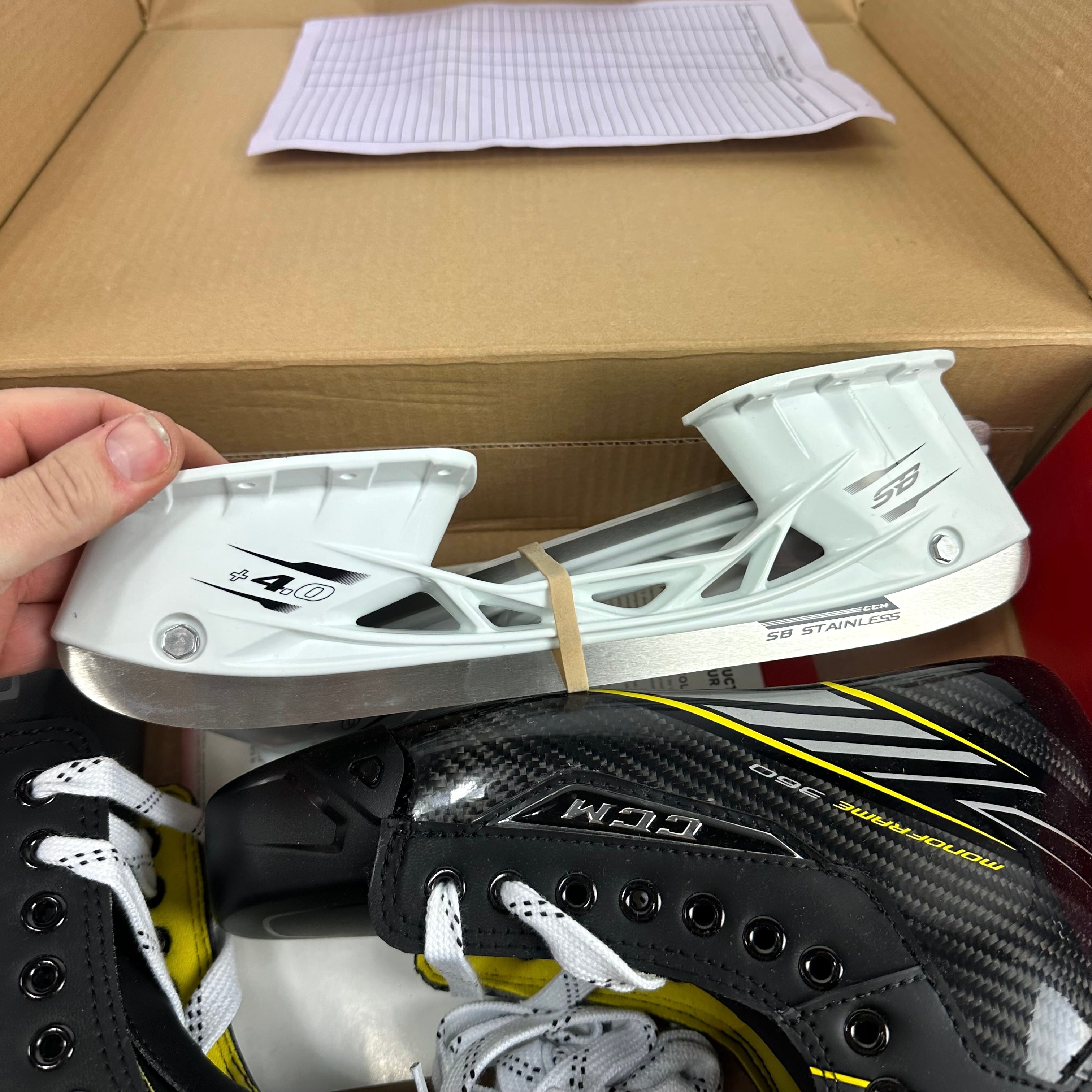 New CCM Super Tacks Skates | 9.5 D | Granberg | C48