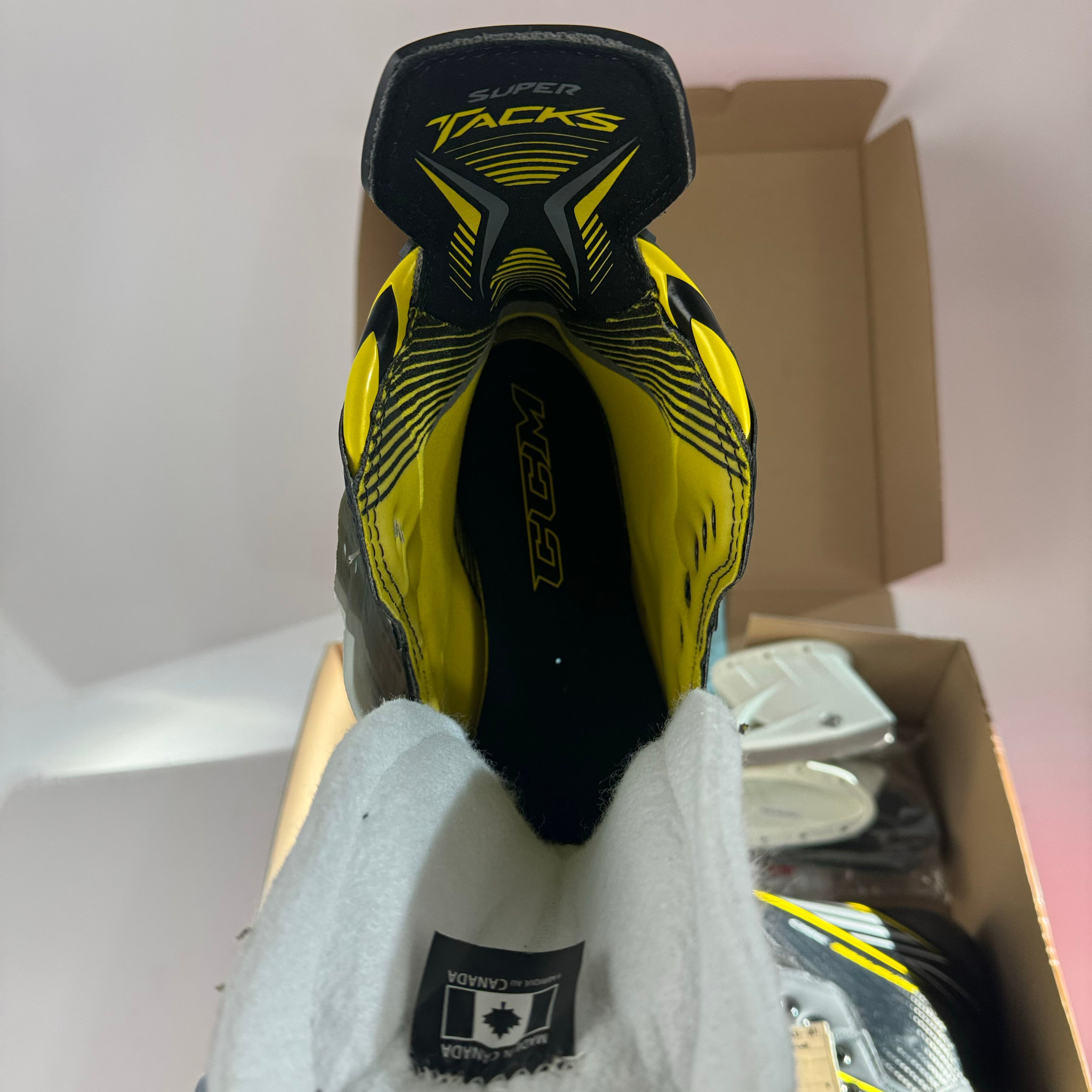 Brand New CCM Super Tacks Skates | Size 9.25 C | Bournival | CCM286