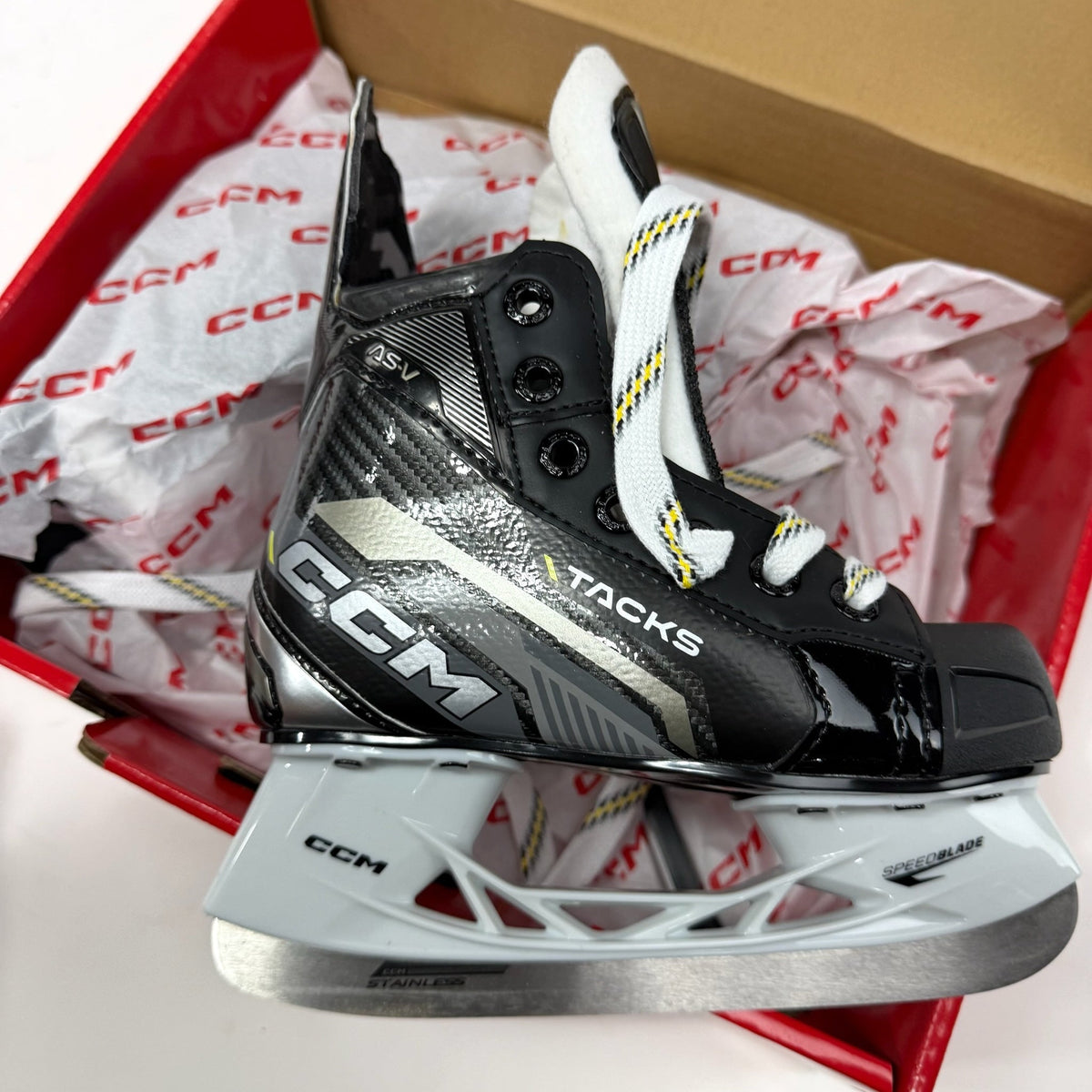 New CCM Super Tacks AS-V Skates | Size Youth 12 Regular - #AB117 - Top Flight Hockey