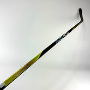 New Left Gold Bauer Nexus Sync | 82 Flex Montour Pro Curve Grip | Schenn | K477