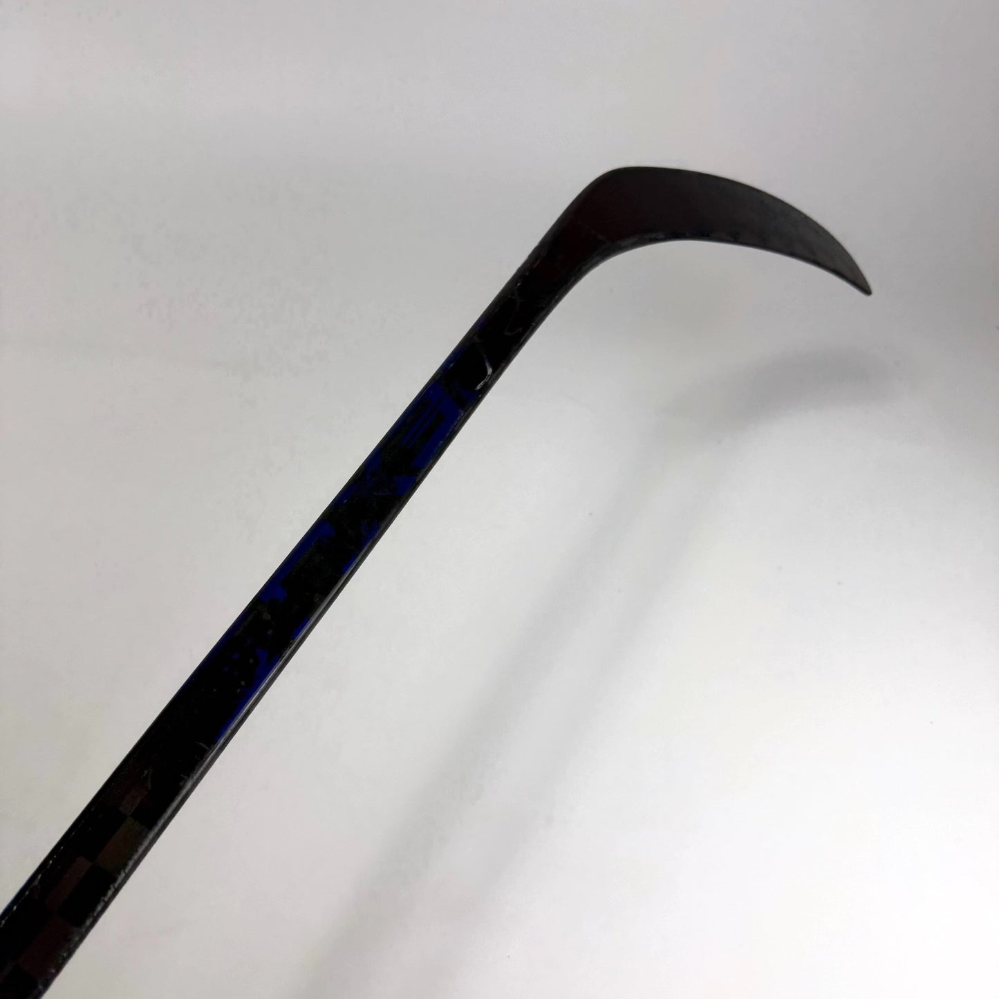 Used Left Blue Bauer Nexus Geo | 102 Flex Pietrangelo Pro Curve Grip | Scandella | D231