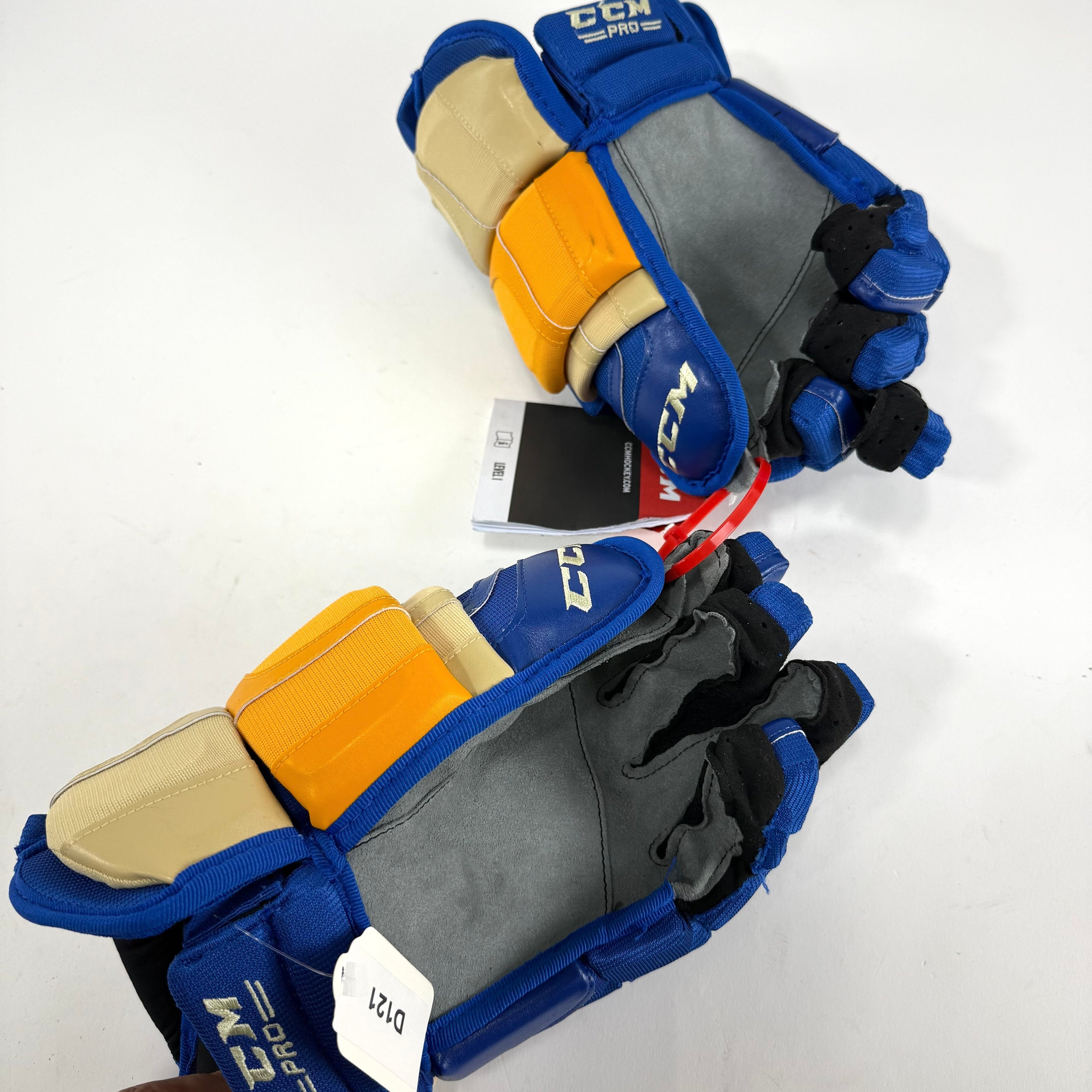 New Stl Blues Heritage CCM HGCL Gloves | 14" | Dunn | D121 - Top Flight Hockey