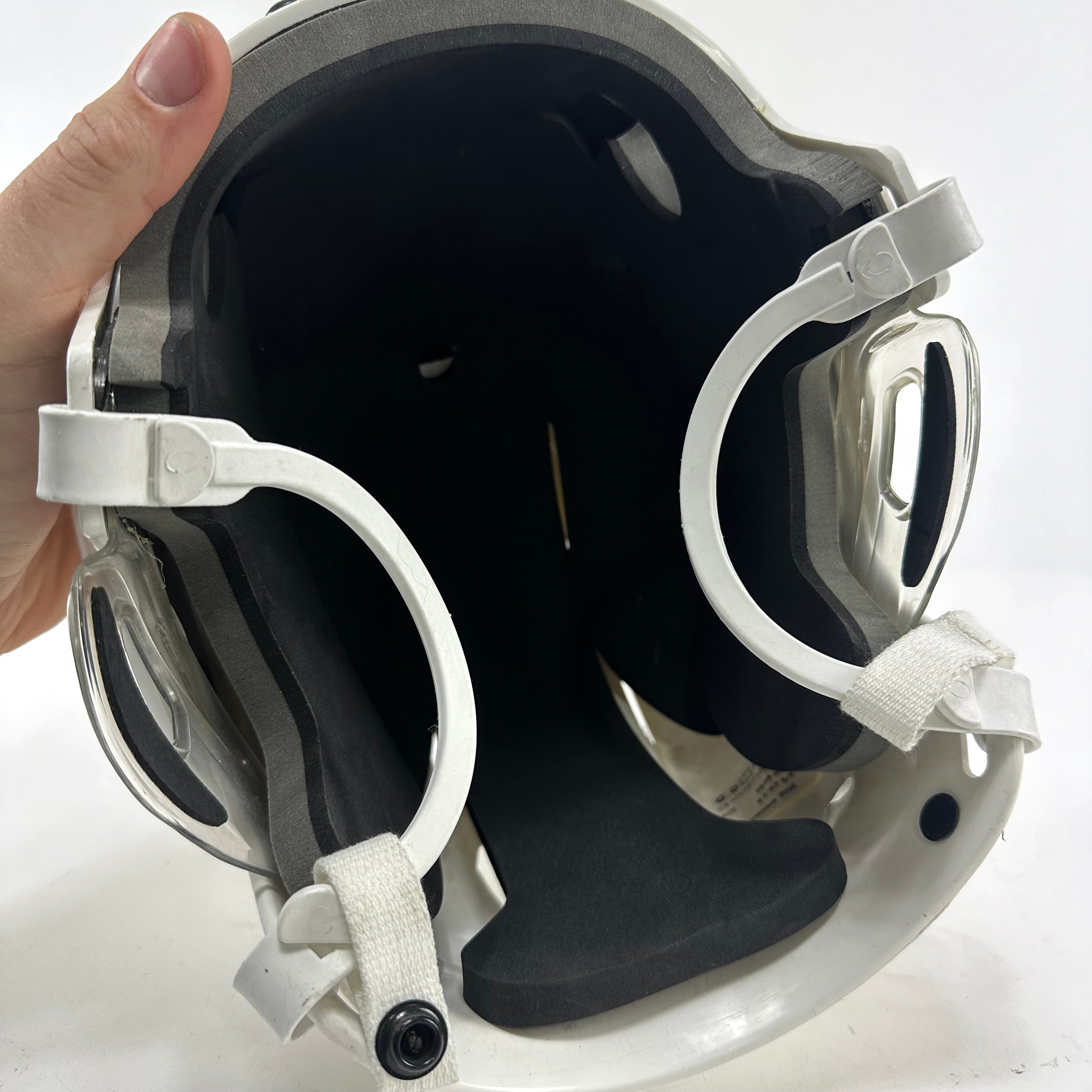 New White CCM Tacks 852 Helmet | Medium | L310 - Top Flight Hockey