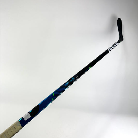 Used Left Bauer Nexus Geo | 87 Flex P28 Curve Grip | Hardman | L495