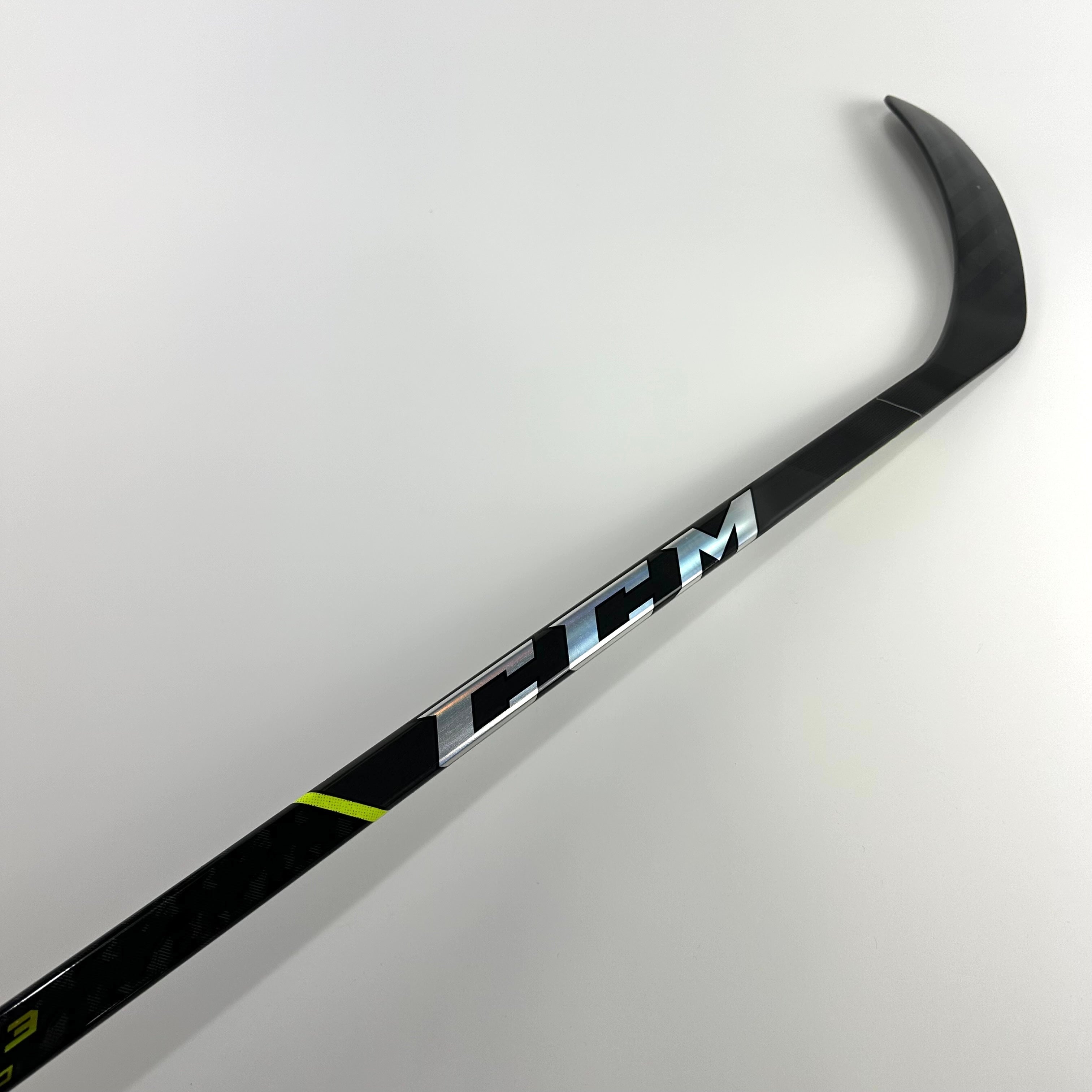 New Right CCM Super Tacks AS3 Pro | 90 Flex P90 Curve Grip | Blackwell | C186