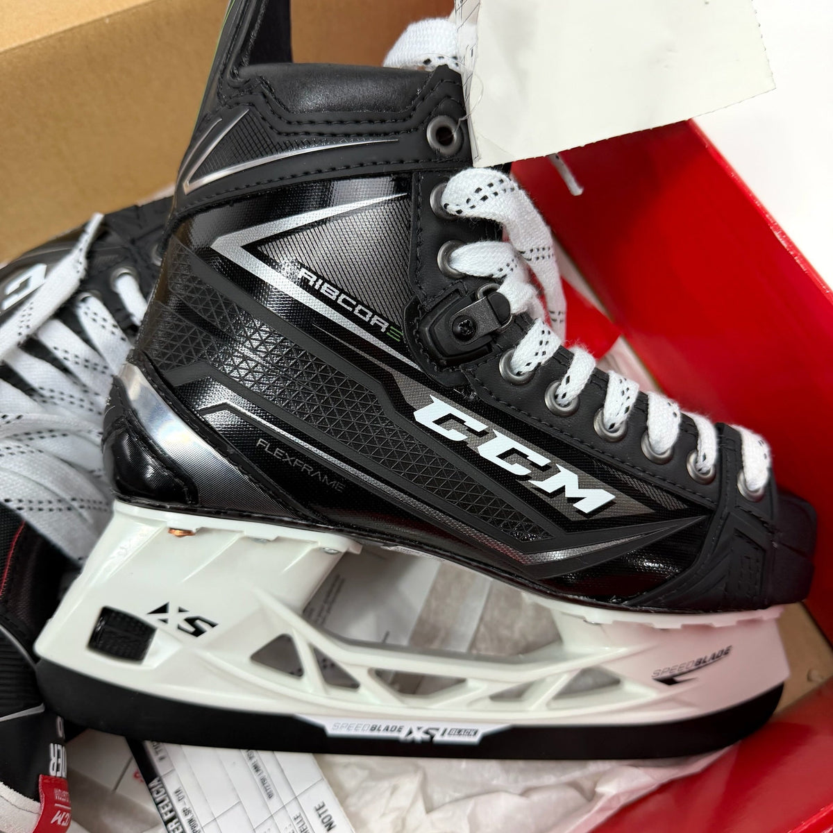 New CCM Ribcor 80K Skates | Size 4 D | M283 - Top Flight Hockey