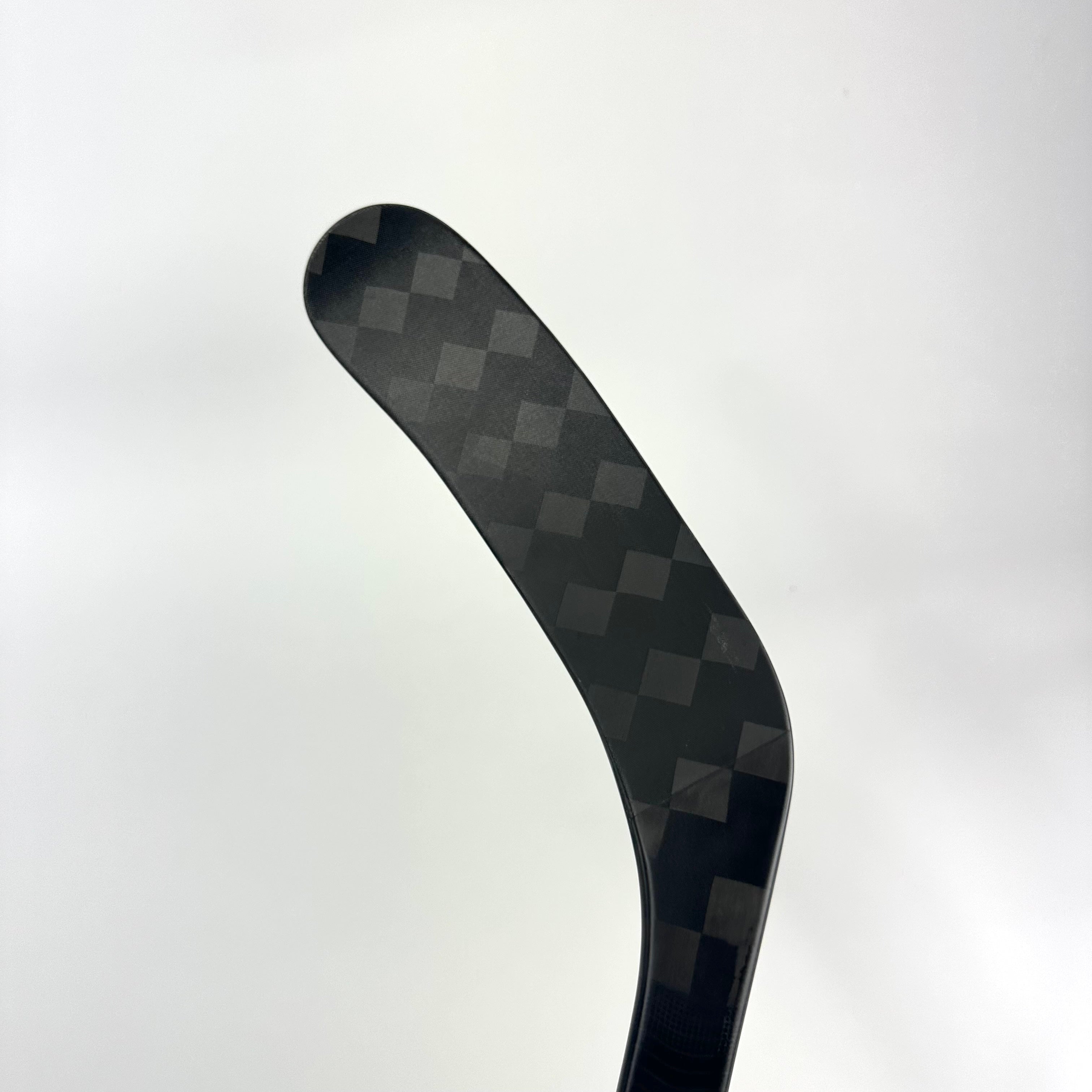 New Left CCM Ribcor Trigger 8 Pro | 70 Flex P90TM Curve Grip | Jobst | L157