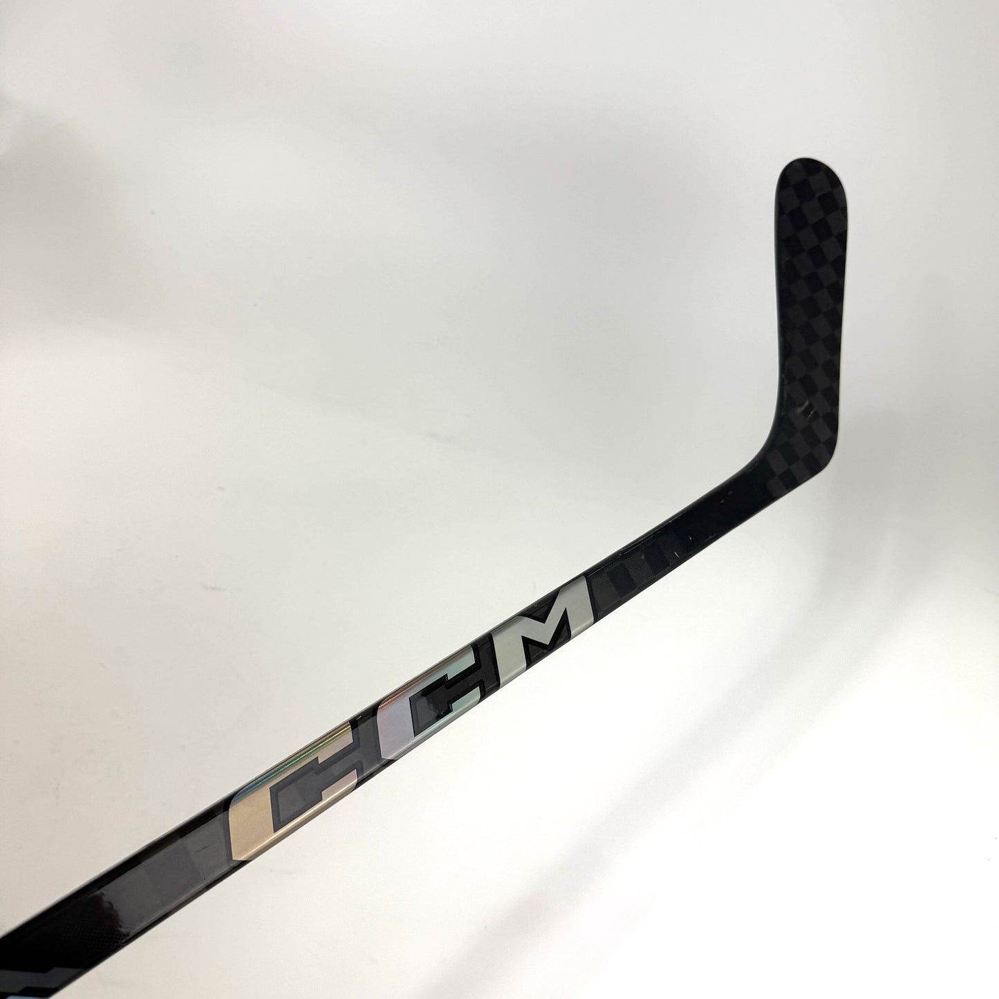 New Left CCM Tacks XF Pro | 85 Flex P92 Curve Grip | D269