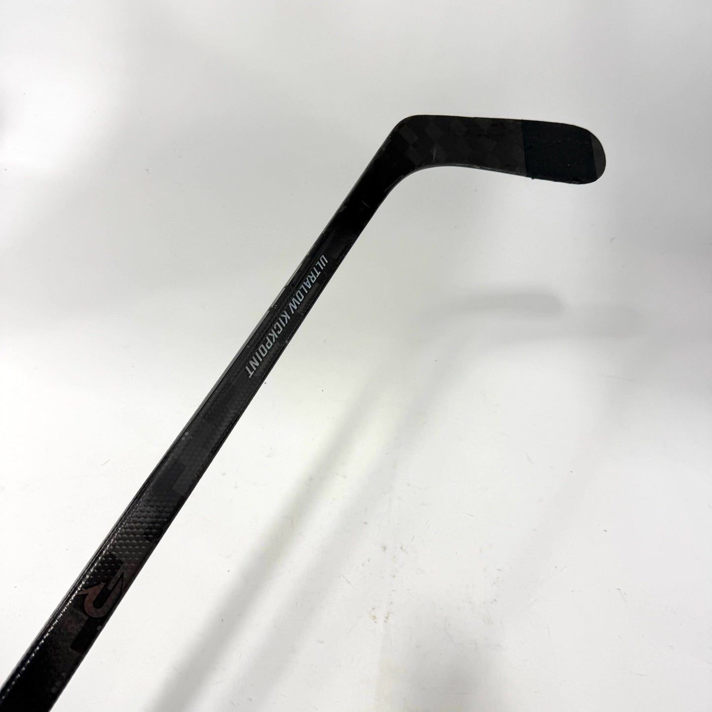 Used Right CCM Ribcor Trigger 10 Pro | 80 Flex P92 Curve Grip | A211