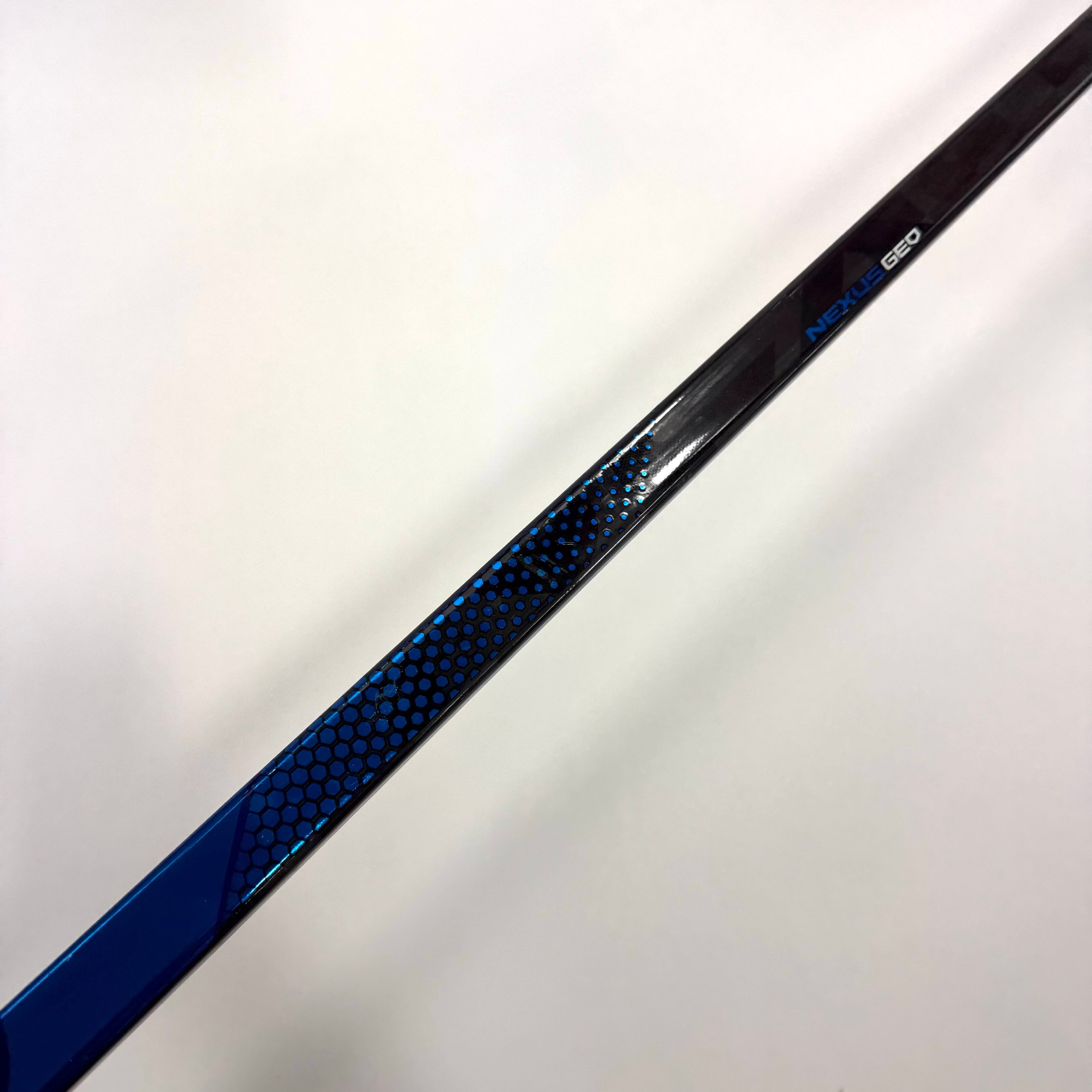 Used Left Bauer Nexus Geo | 82 Flex P92M Curve Grip | BH444 - Top Flight Hockey