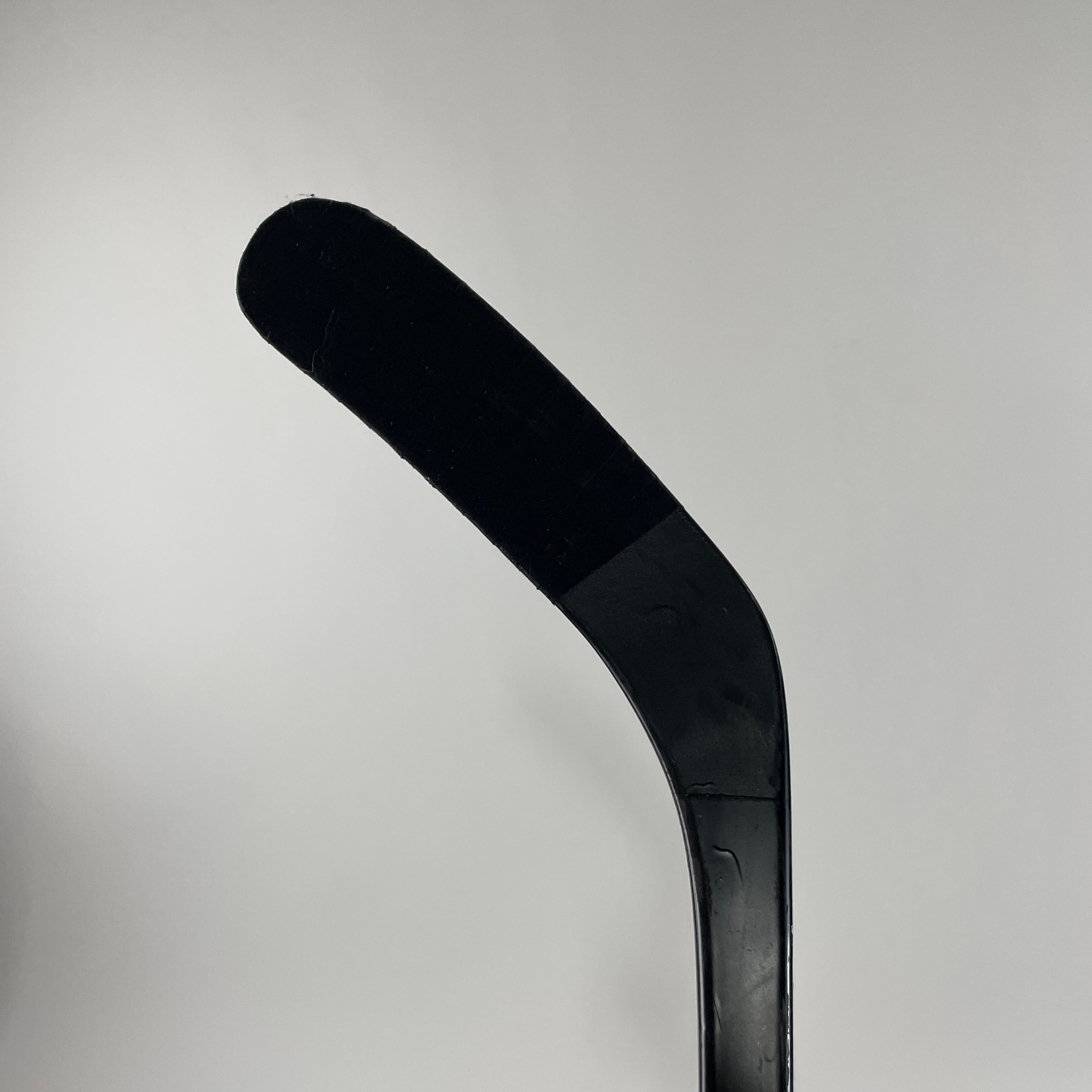 Used Left Handed Bauer Nexus Geo | Petro Curve | 95 Flex | Grip | J288