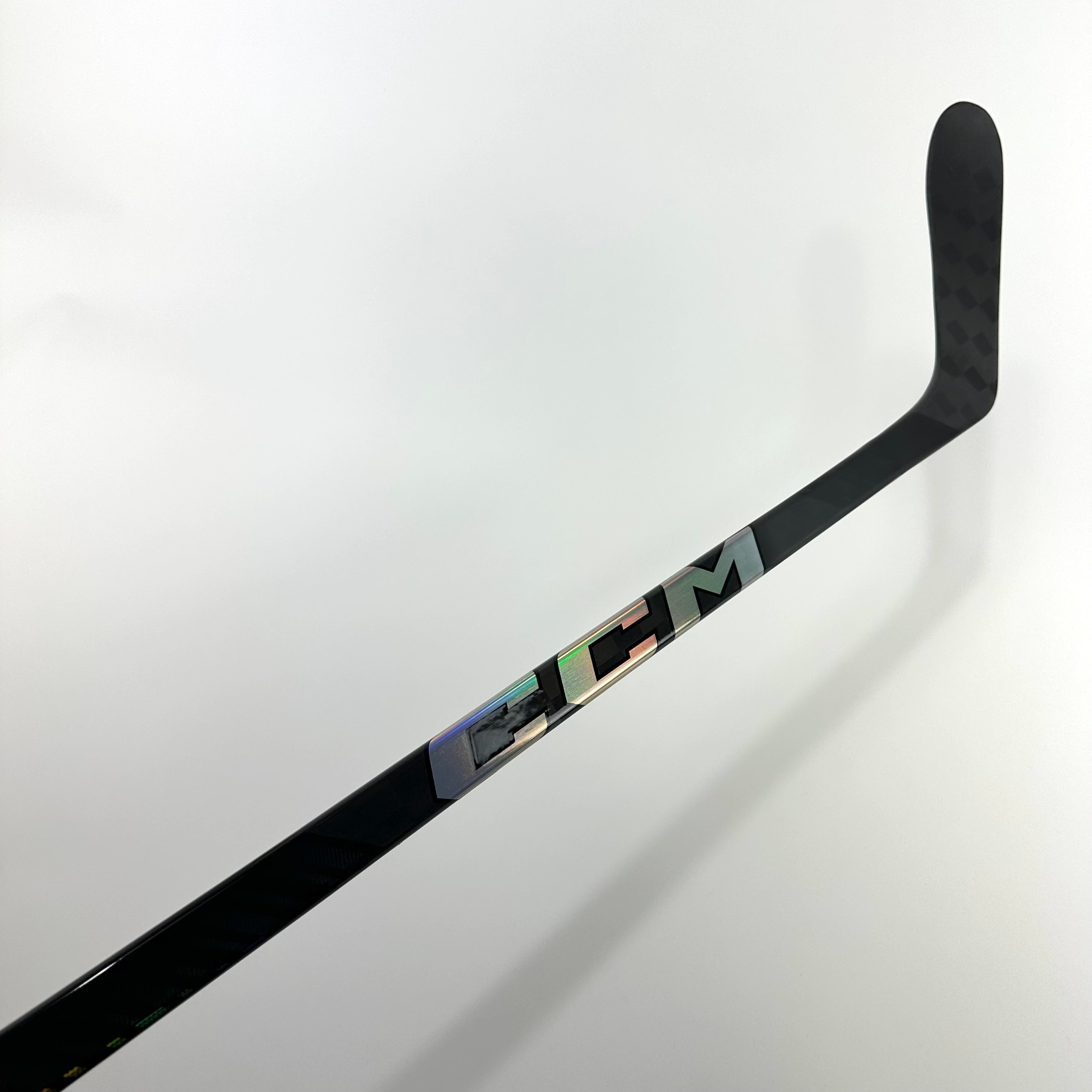 New Left CCM Tacks AS6 Pro | 70 Flex P28 Curve Grip | Thompson | C223