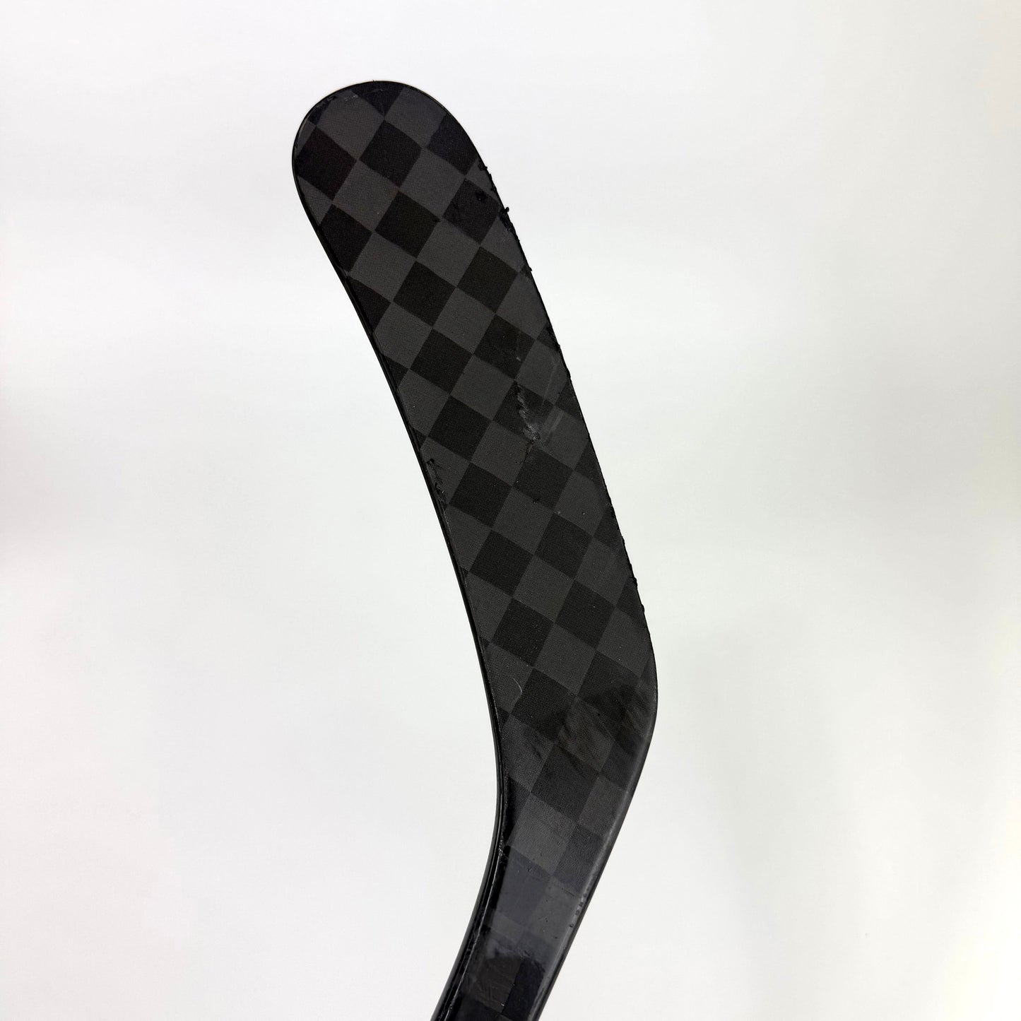 Used Left Purple Bauer Nexus Tracer | 82 Flex P92M Curve Grip | A471