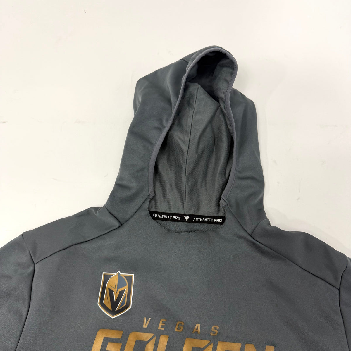 Used Grey Vegas Golden Knights Fanatics Hoodie | Senior Large | AB238