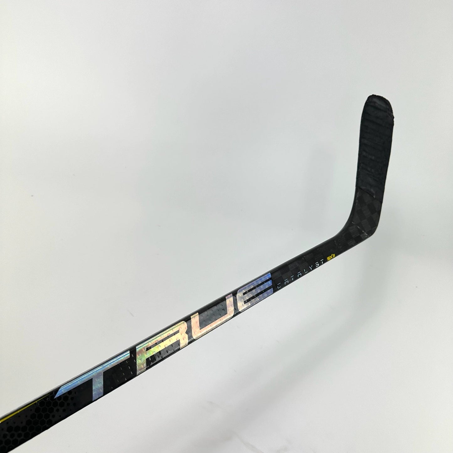 Used Left True Catalyst 9x3 | 95 Flex P19 Curve Grip | Carplad | K172