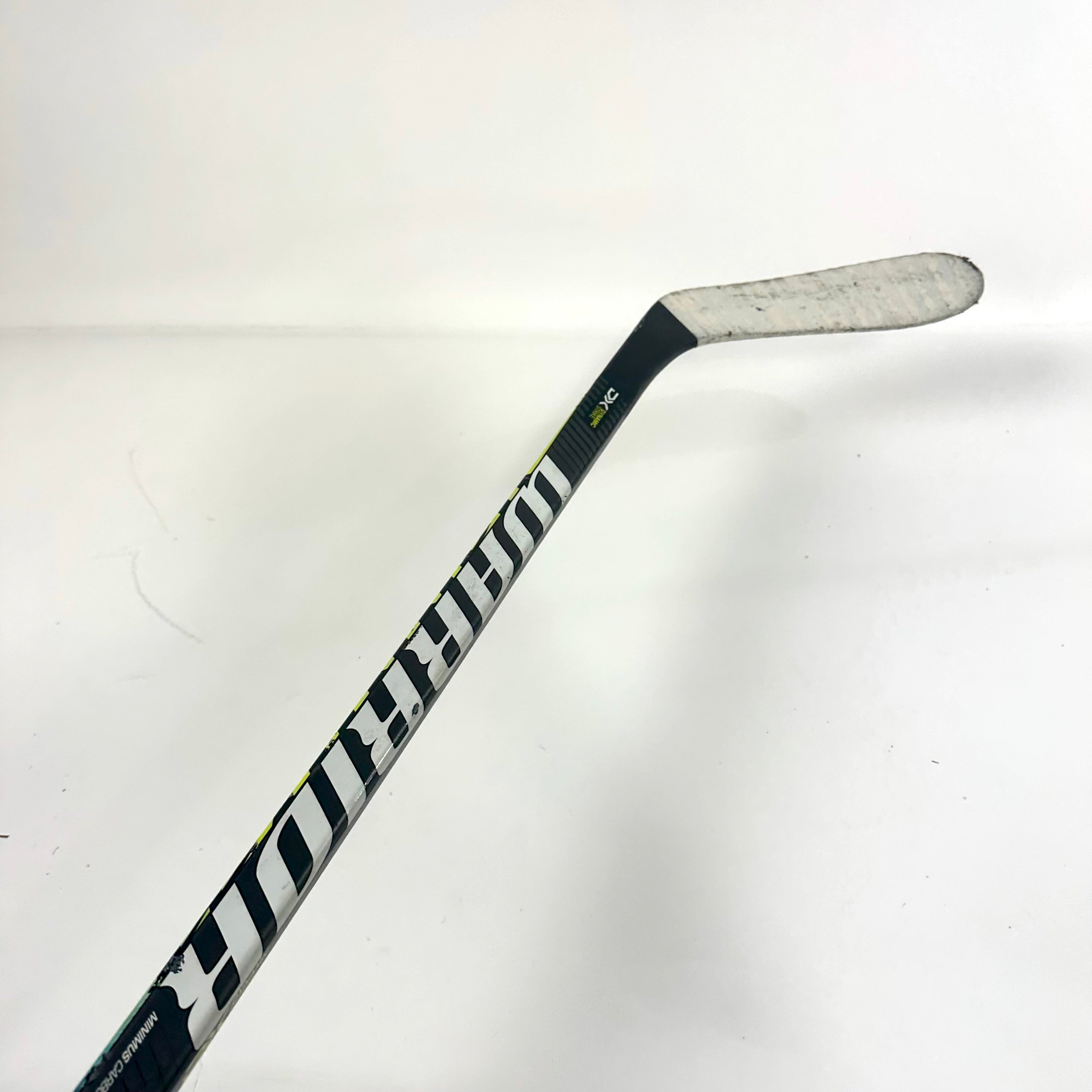 Used Right Handed Warrior Alpha DX Pro Team | P28 Curve | 100 Flex | Grip | A1036