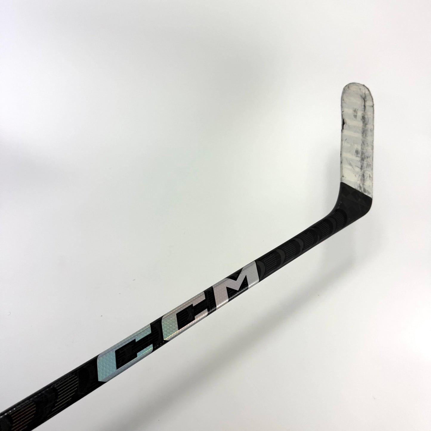 Used Left Chrome CCM Jetspeed FT5 Pro | 85 Flex P90M Curve Grip | U138 - Top Flight Hockey