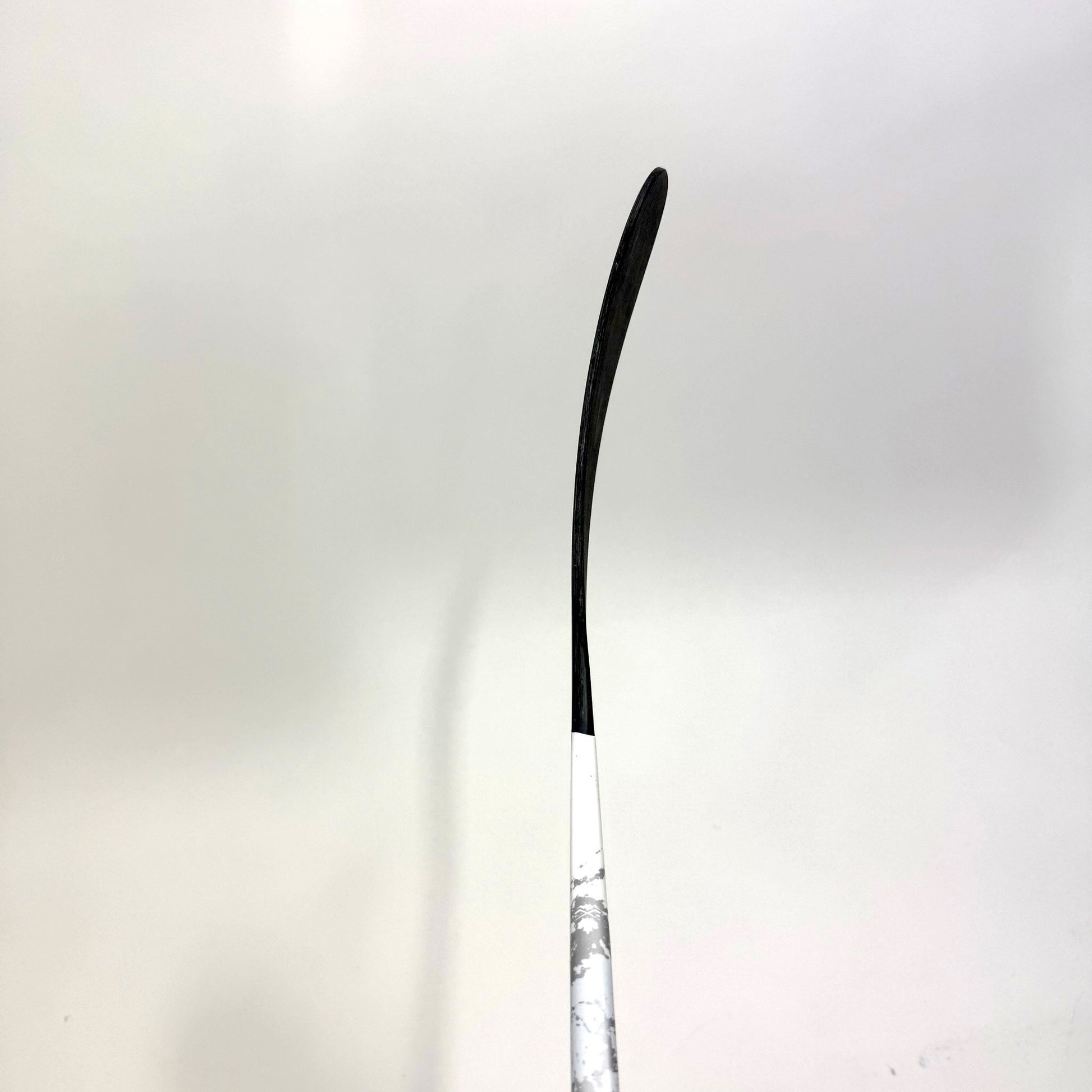 New Left White CCM Ribcor Trigger 9 Pro | 85 Flex P92M Curve Grip | BH400 - Top Flight Hockey