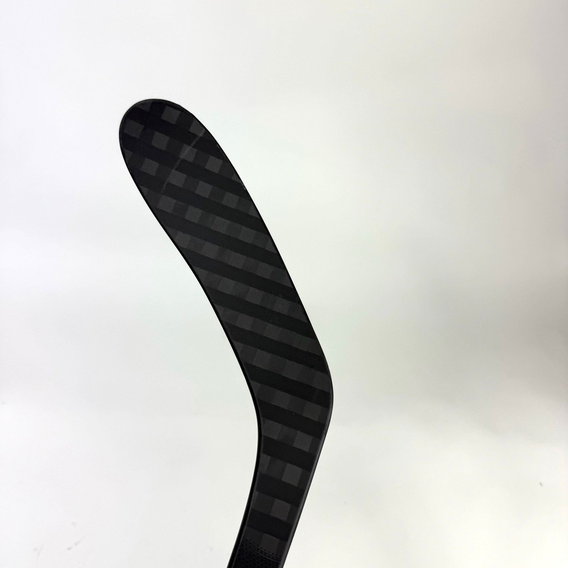 New Left CCM Ribcor Team | 65 Flex P28 Curve Grip | F39 - Top Flight Hockey