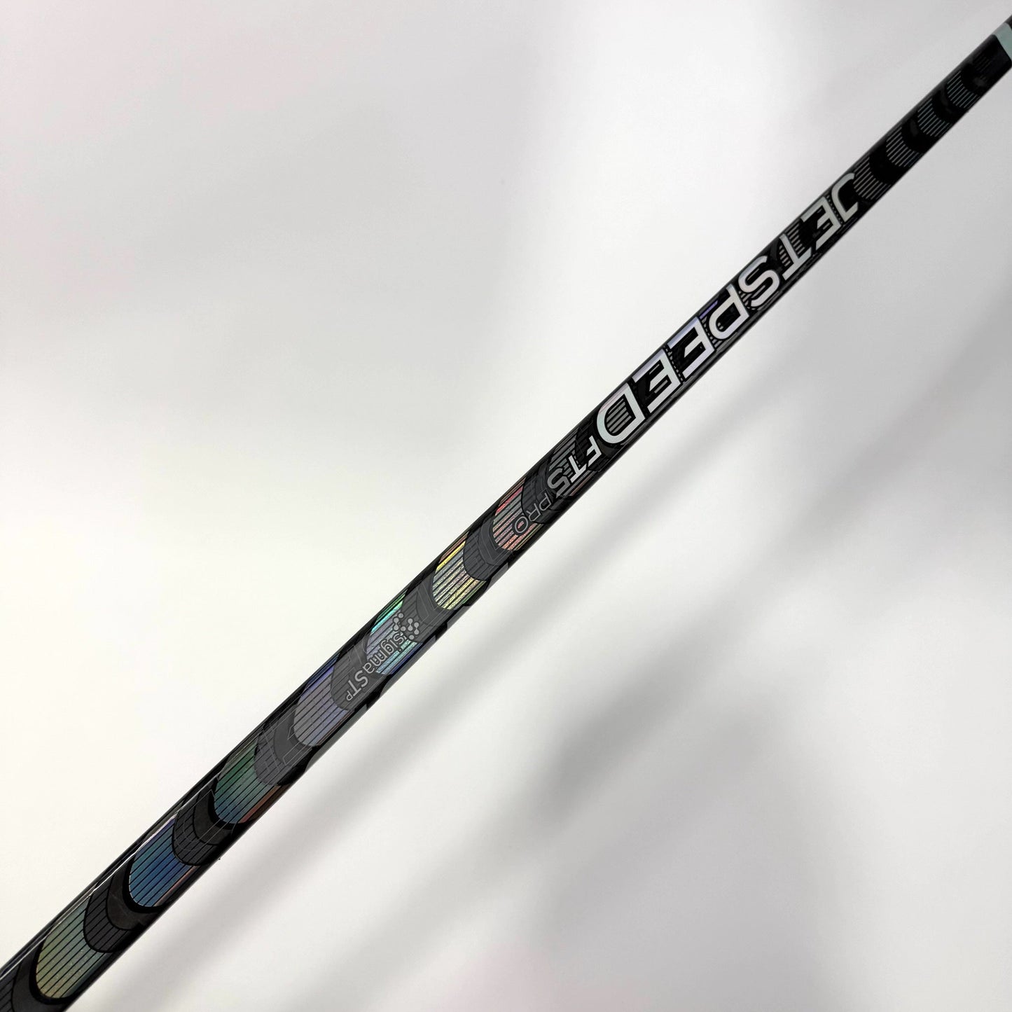 New Right Black CCM Jetspeed FT5 Pro | 95 Flex P28 Curve Grip | J189