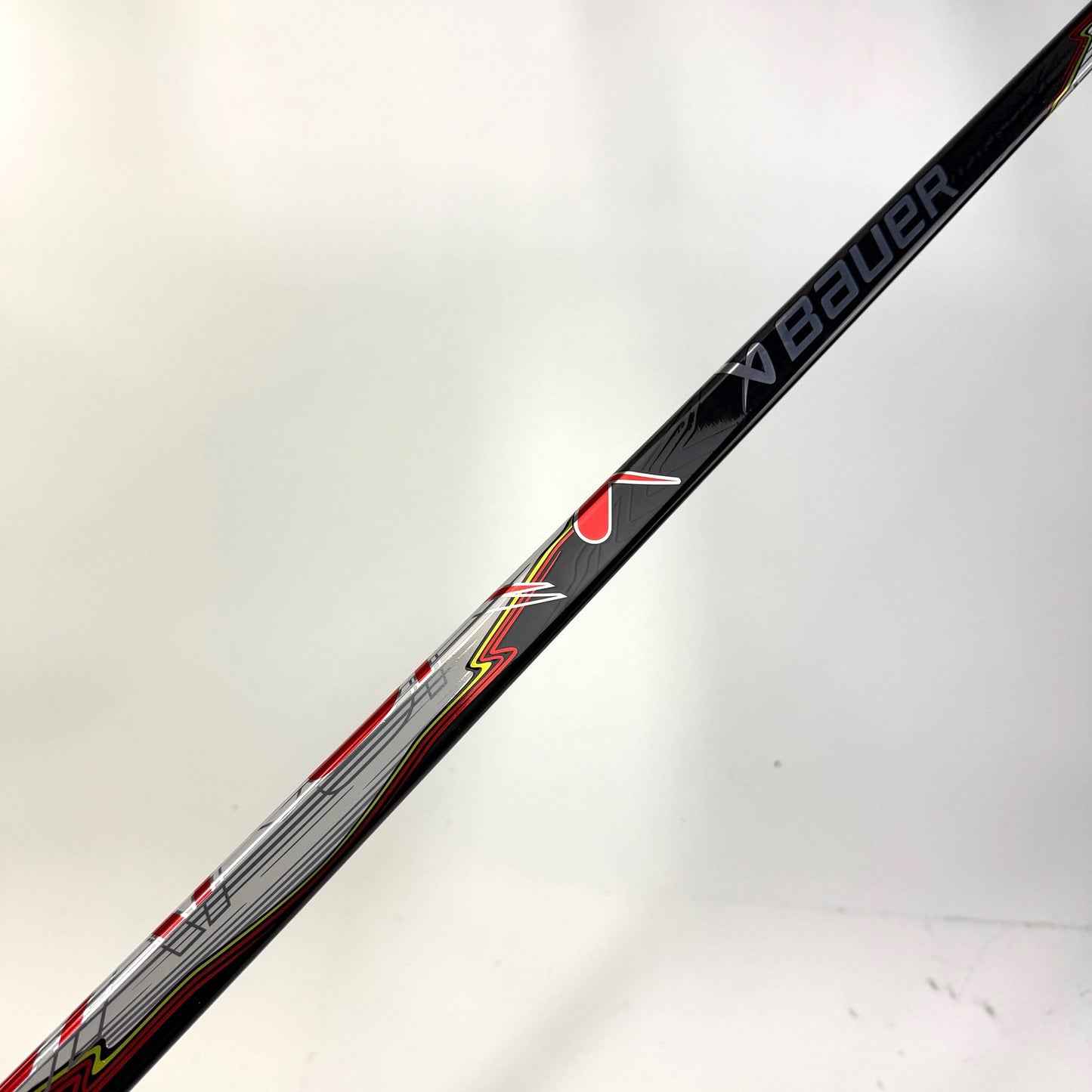 New Right Bauer Vapor Flypro | 55 Flex P28 Curve Grip | AB831