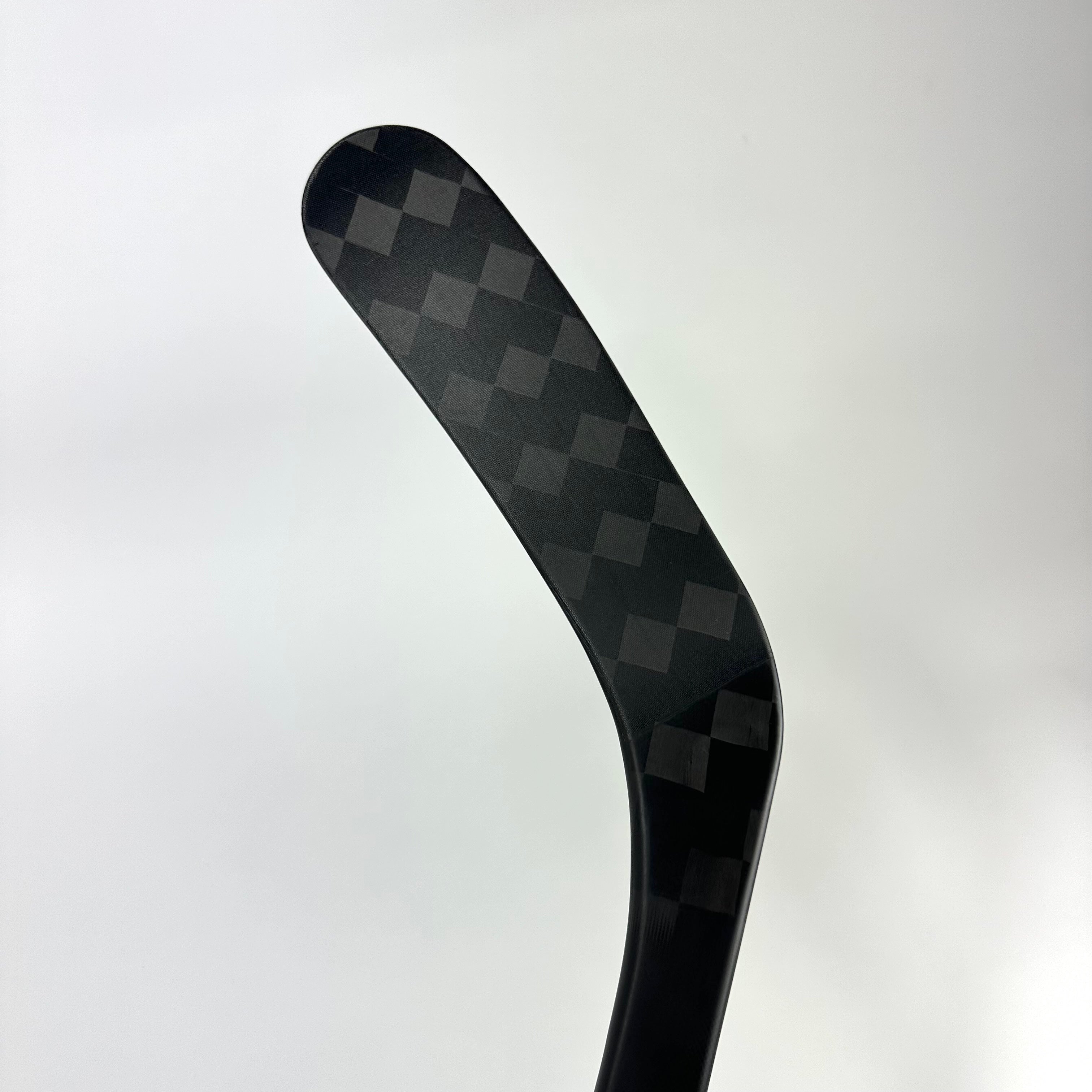 New Left CCM Tacks XF Pro | 70 Flex P90T Curve Grip | Stiga | L136