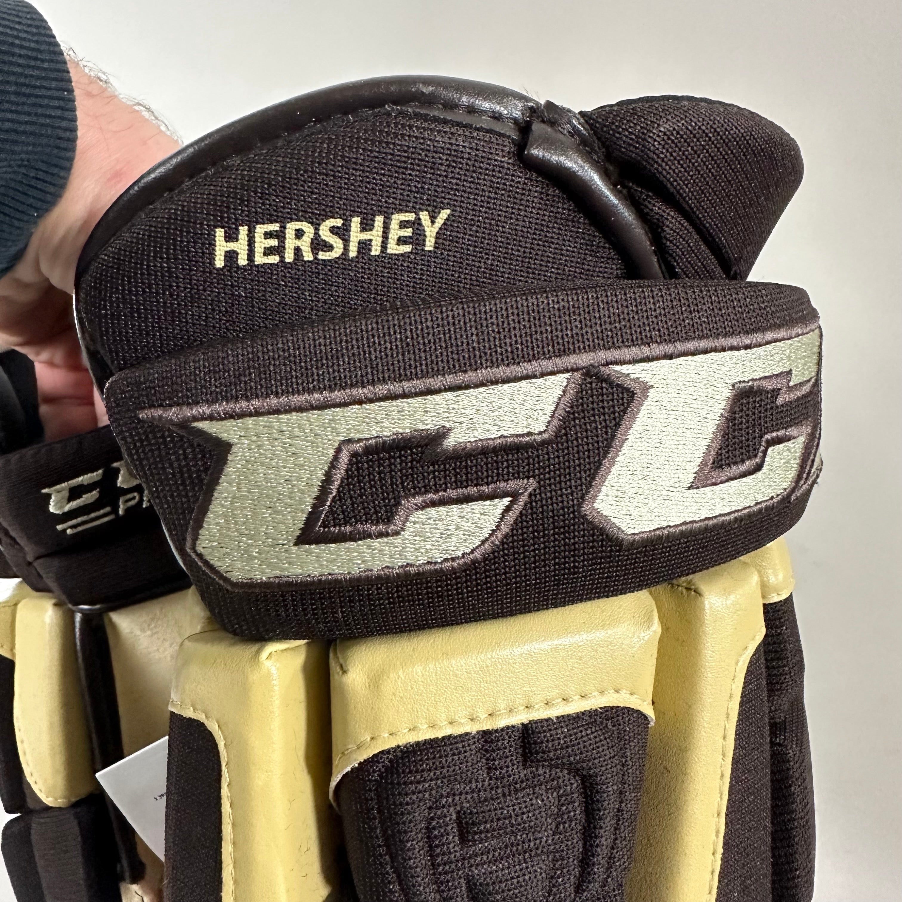 Brand New Brown CCM HGCLPX Hershey Bears 14"