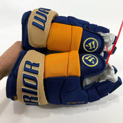 New STL Blues Winter Classic Warrior Alpha DX Pro Gloves | 14" | Babcock | D120 - Top Flight Hockey