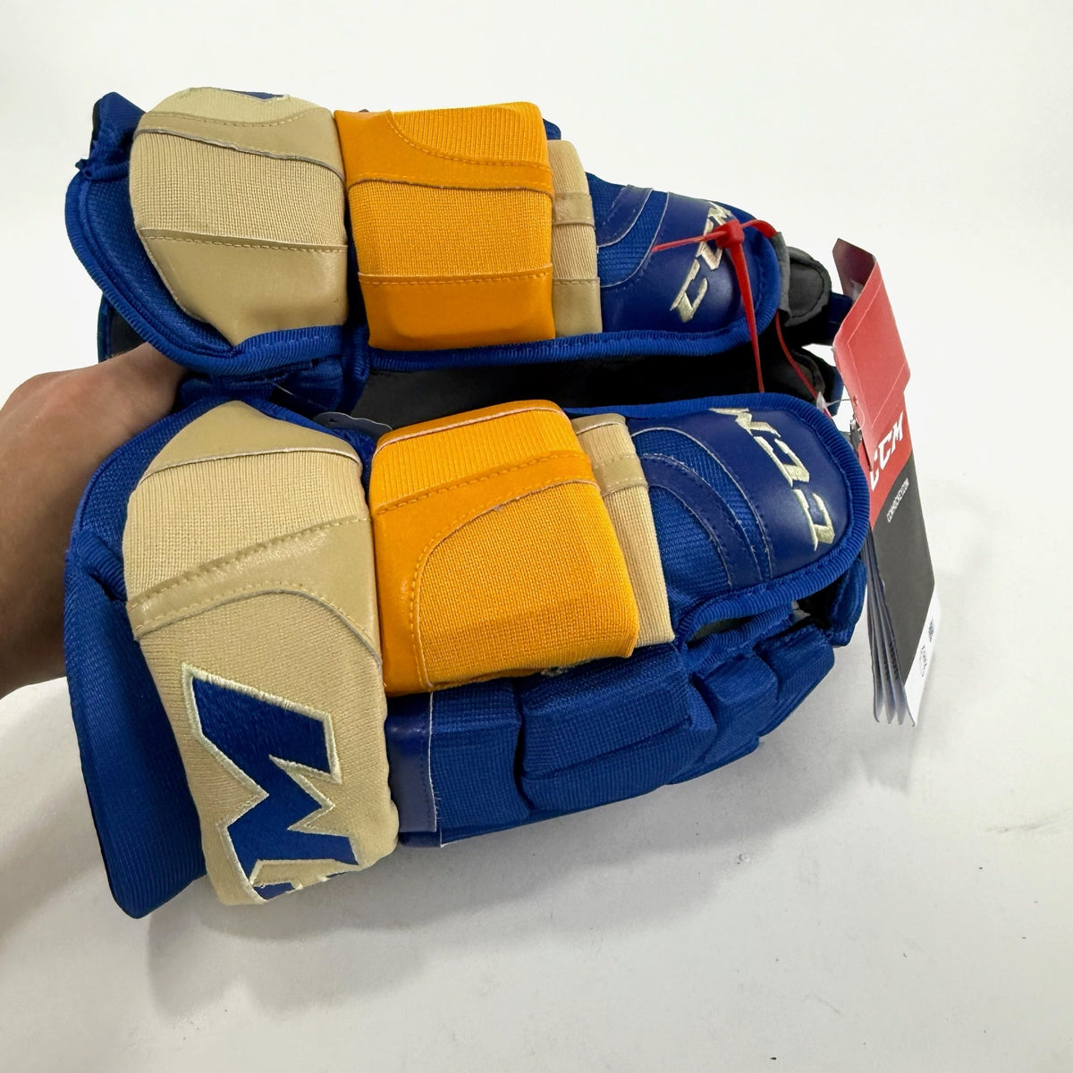 New STL Blues Heritage CCM HGCL Pro Gloves | 14" | Dunn | D140 - Top Flight Hockey