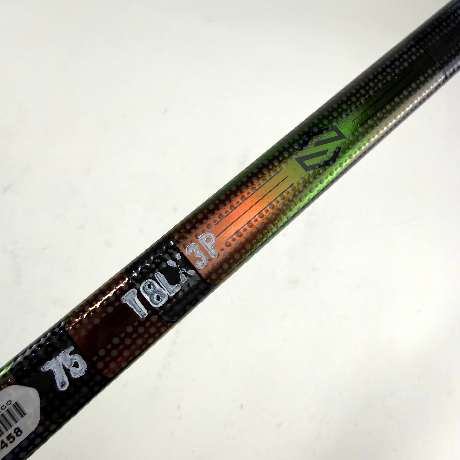 New Right Warrior Covert QR6 Pro | 75 Flex P28 Curve Grip | J462 - Top Flight Hockey