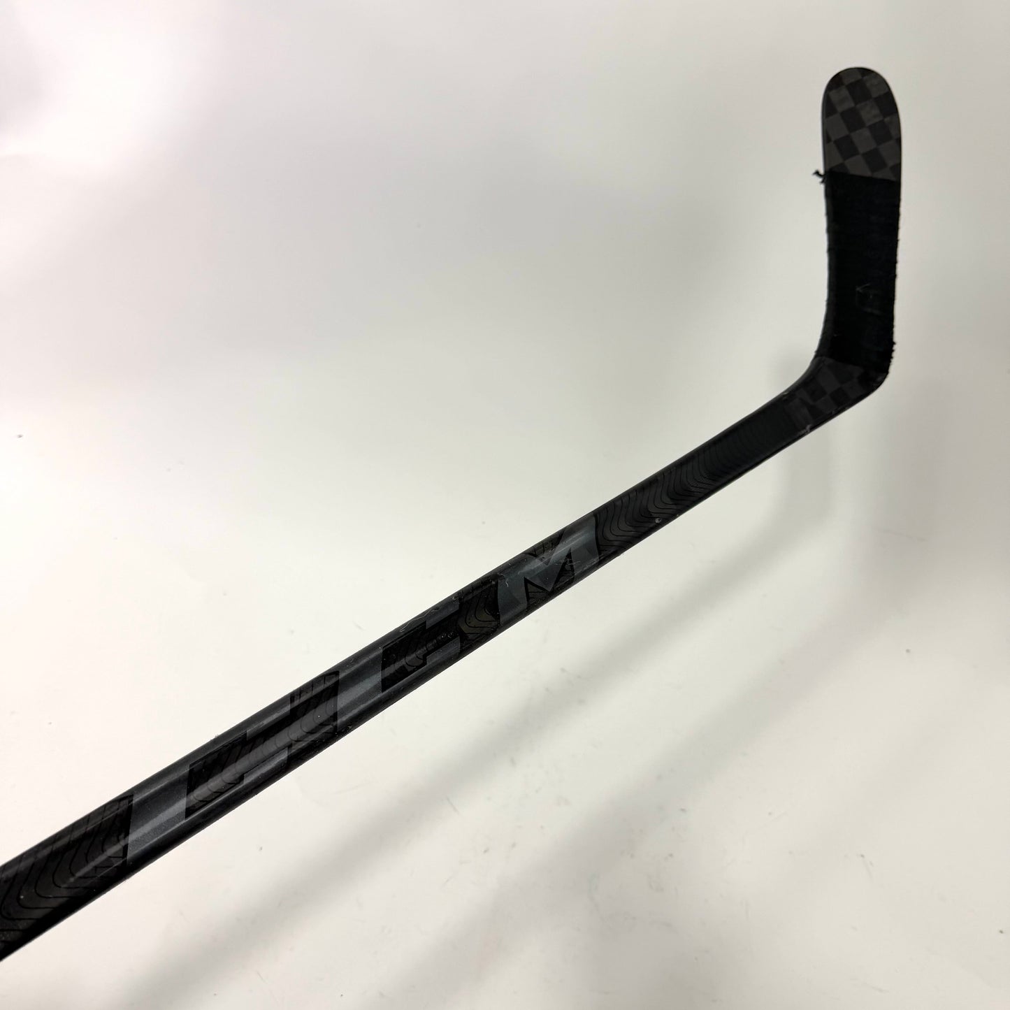 Used Left CCM Ribcor Trigger 6 Pro | 95 Flex Heel Curve Grip | R174