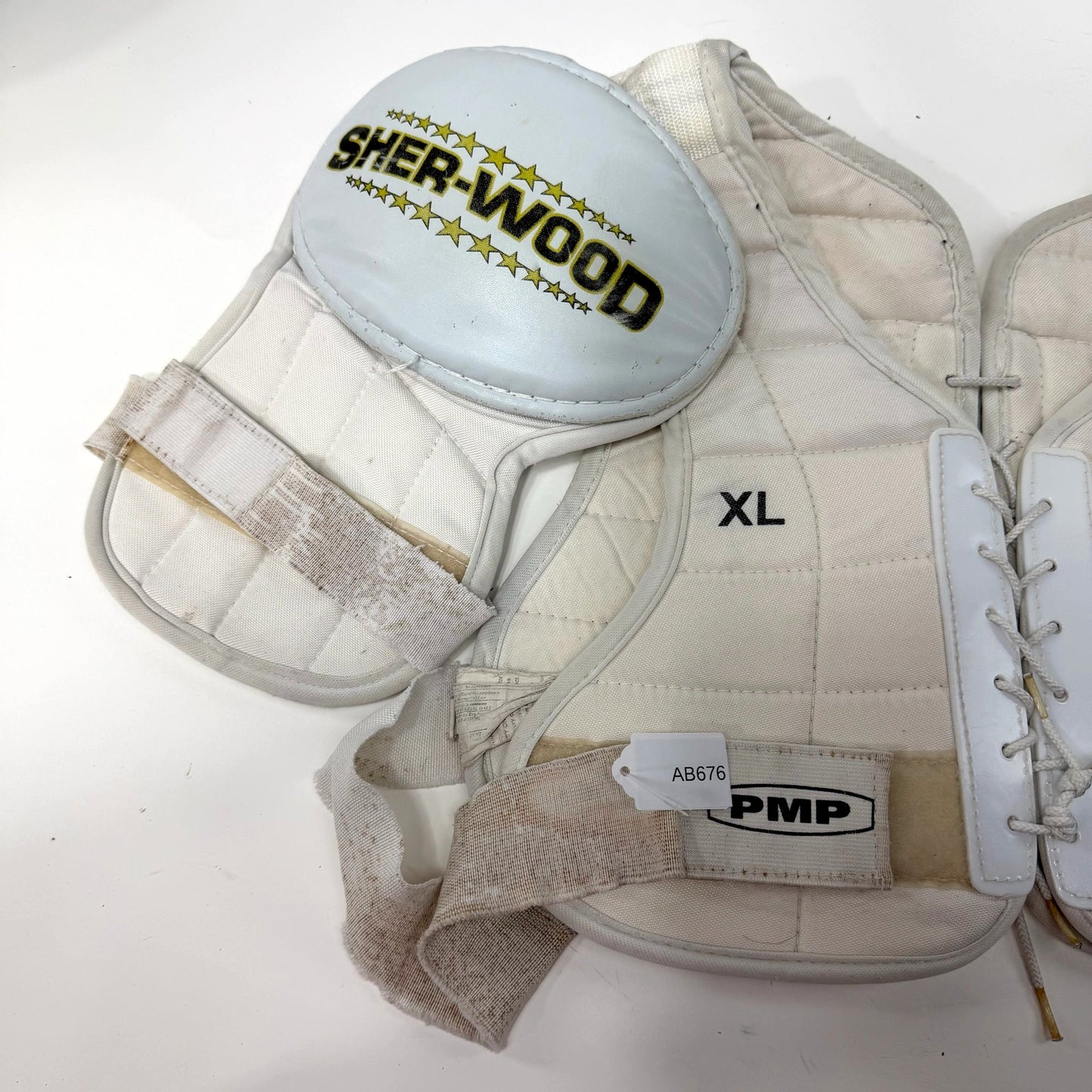 Used Sherwood 5030 Shoulder Pads | Senior XL | AB676