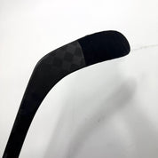 Used Left Red Bauer Vapor Hyperlite 2 | 87 Flex P28 Curve Grip | Ilya Mikheyev | BH192 - Top Flight Hockey