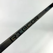 Used Right CCM Ribcore Trigger 8 Pro | 80 Flex Custom Curve Grip | K435