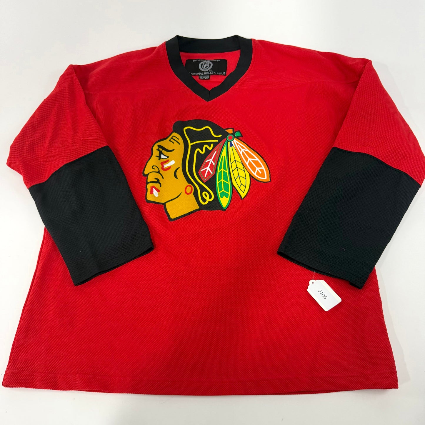 Used Red Blackhawks Jersey | Senior XL | J106
