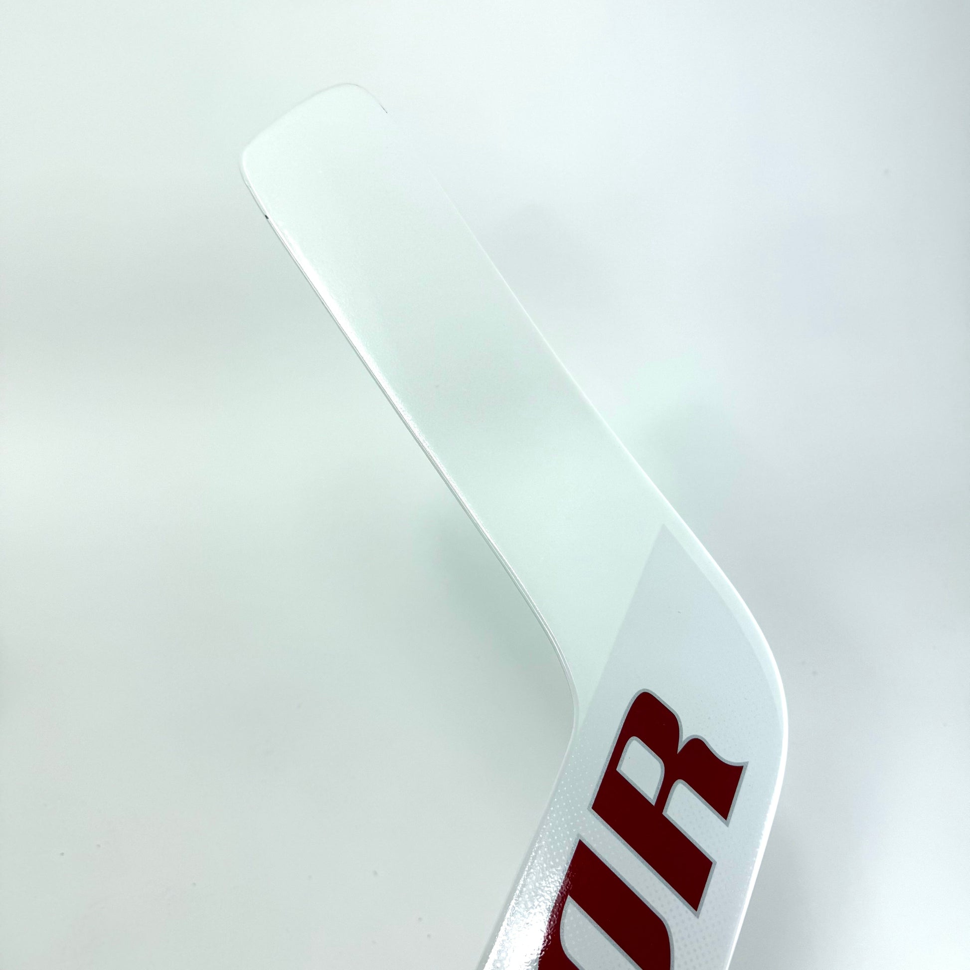 New Red Regular Warrior Ritual V2 Pro+ | W31 Curve | 25" | U52 - Top Flight Hockey