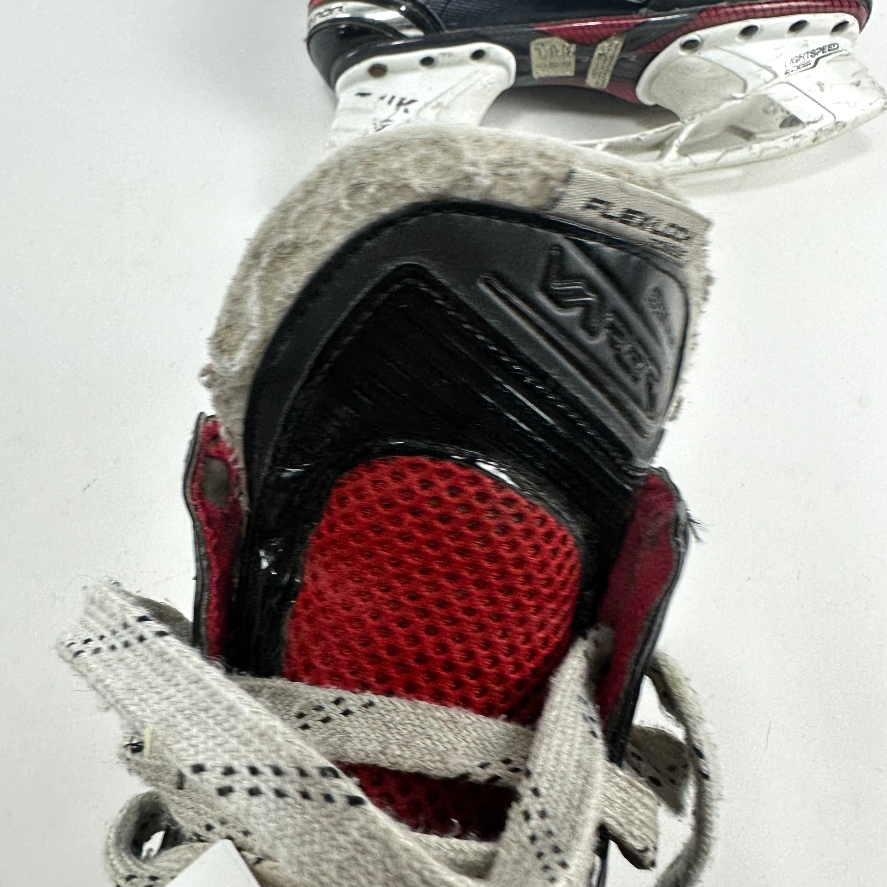 Used Bauer Vapor X800 Skates | Size 7 D - #H429