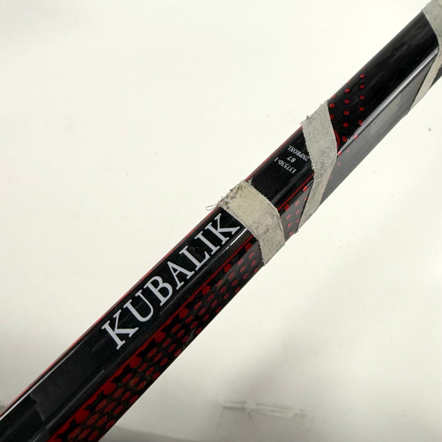 Broken Kubalik Bauer Nexus Geo | CH30
