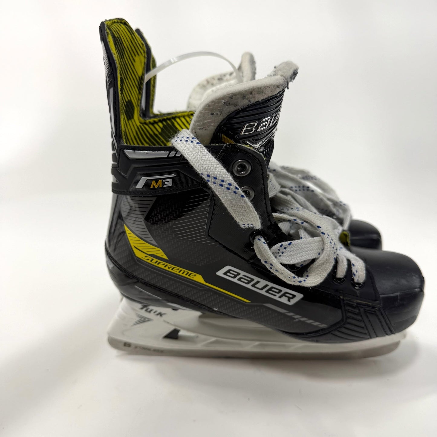 Used Bauer Supreme M3 Skates | Size 5.5 D | AB768