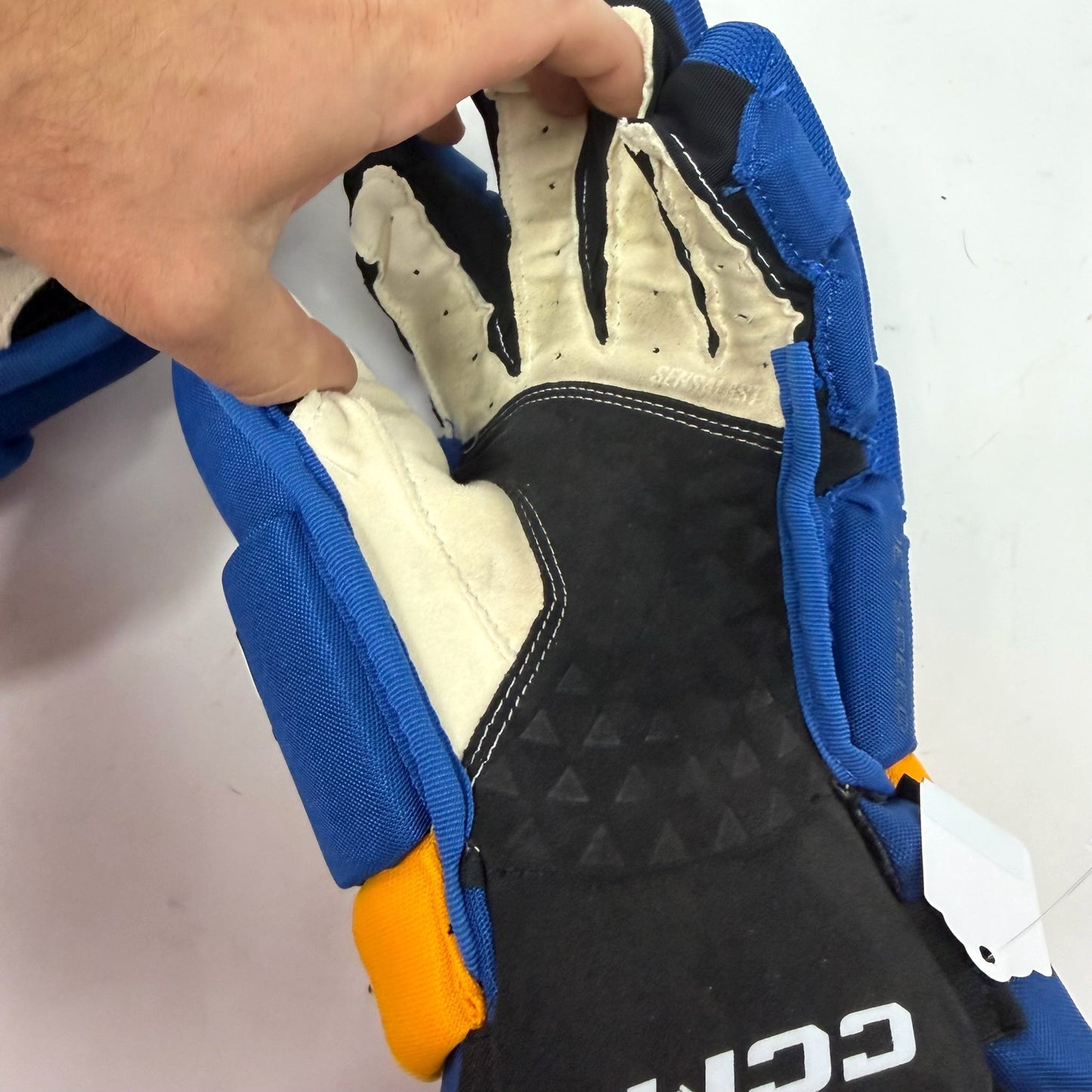 Used Blue and Yellow CCM Jetspeed FT6 Gloves | 15" | AB690