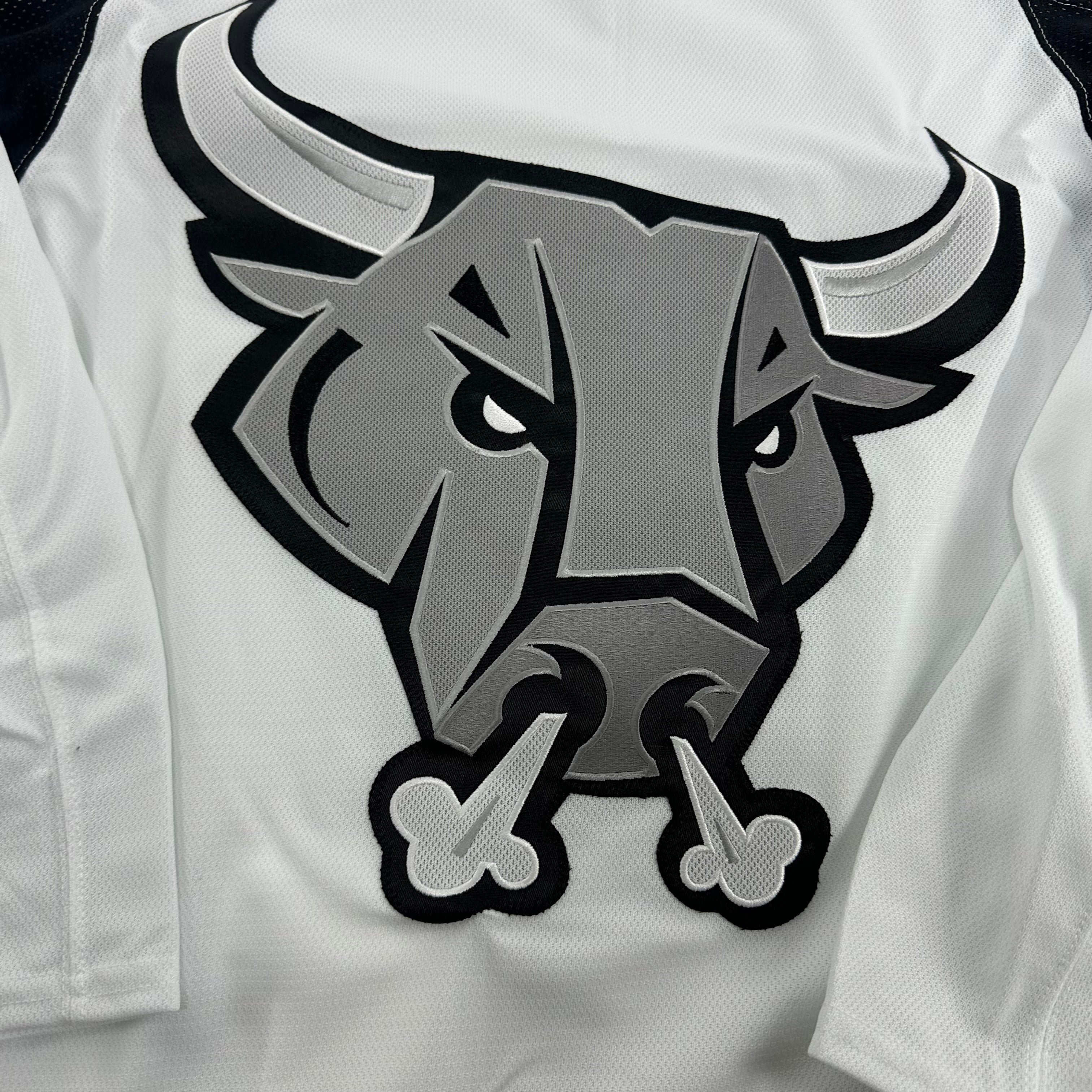 Brand New Size 58 - White San Antonio Rampage CCM Quickite Practice Jersey - MIC Made in Canada - Top Flight Hockey