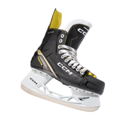 New Intermediate CCM AS-560 Hockey Skates D&R (Regular) Retail Size 4