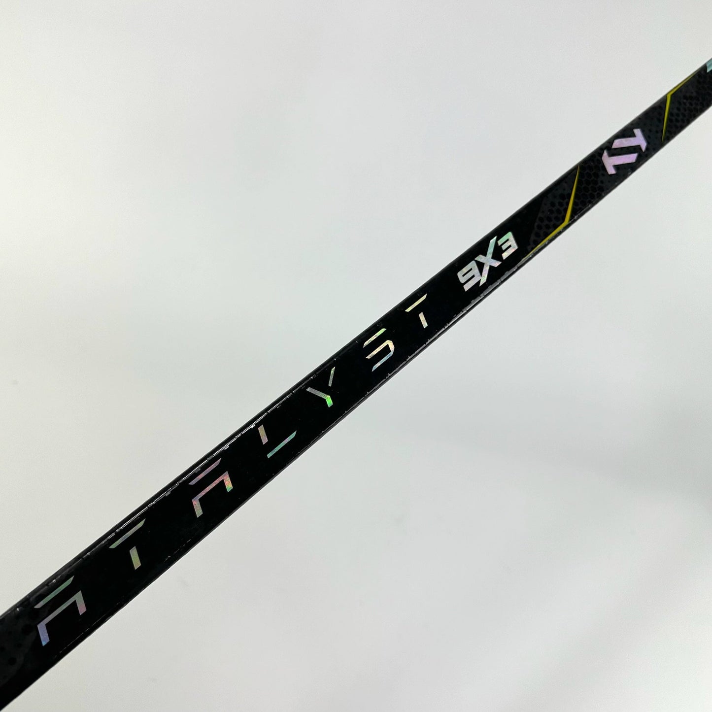 Used Left True Catalyst 9x3 | 95 Flex P19 Curve Grip | Carplad | K172