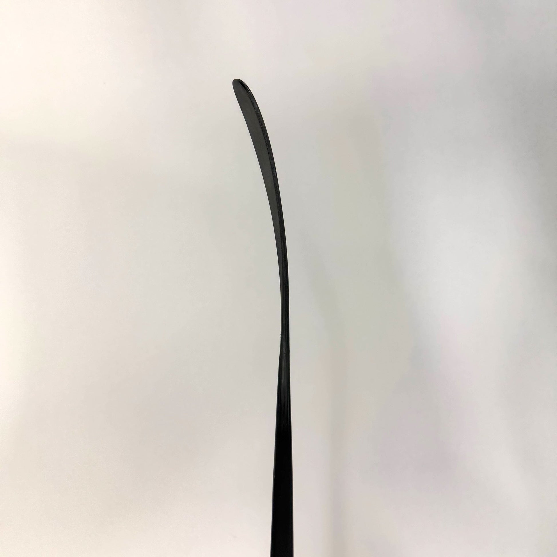 New Right CCM Tacks XF Ghost | 85 Flex P90T Curve Grip | AB972 - Top Flight Hockey